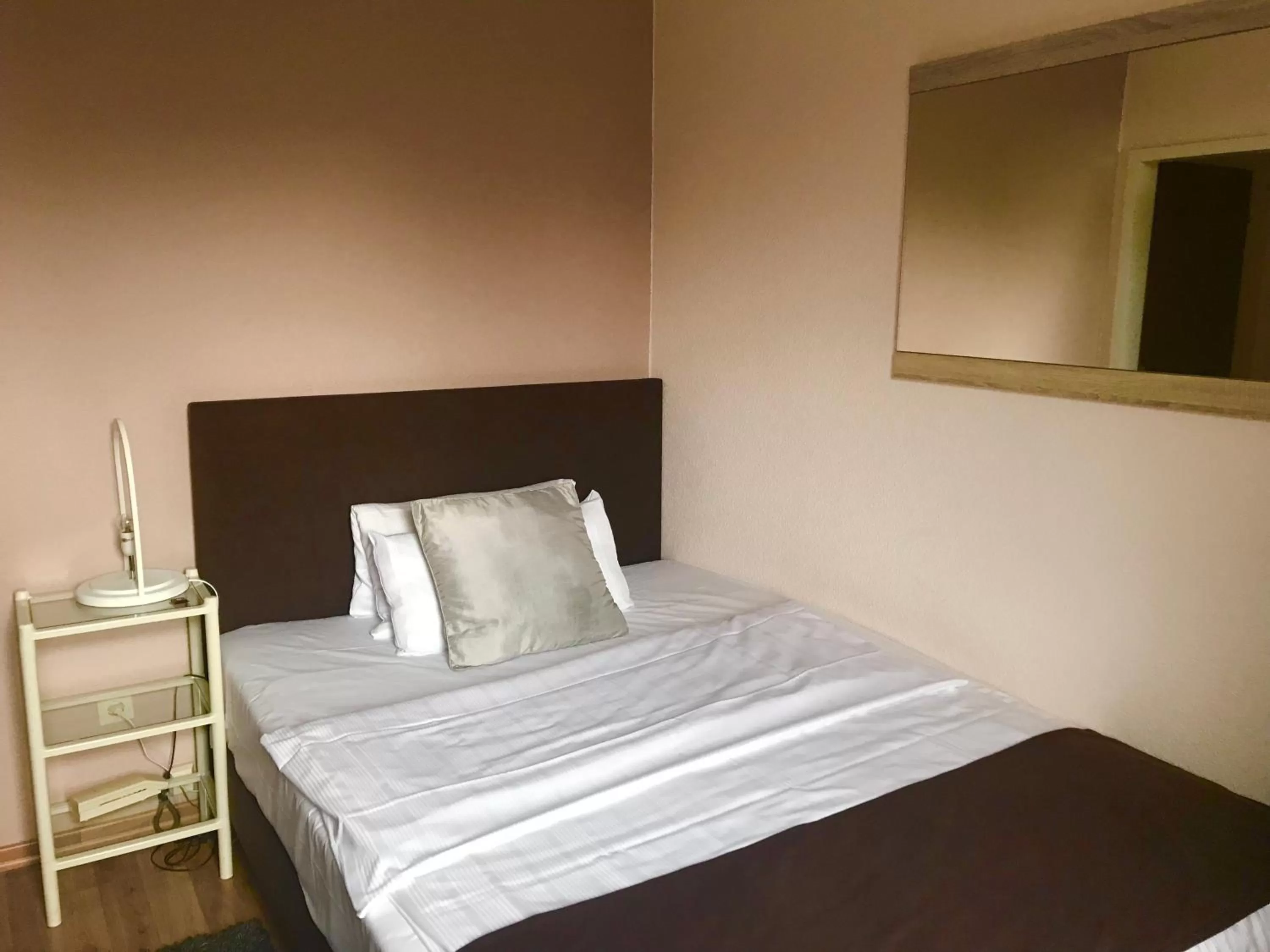 Bed in Waldhotel "Peter aufm Berge"