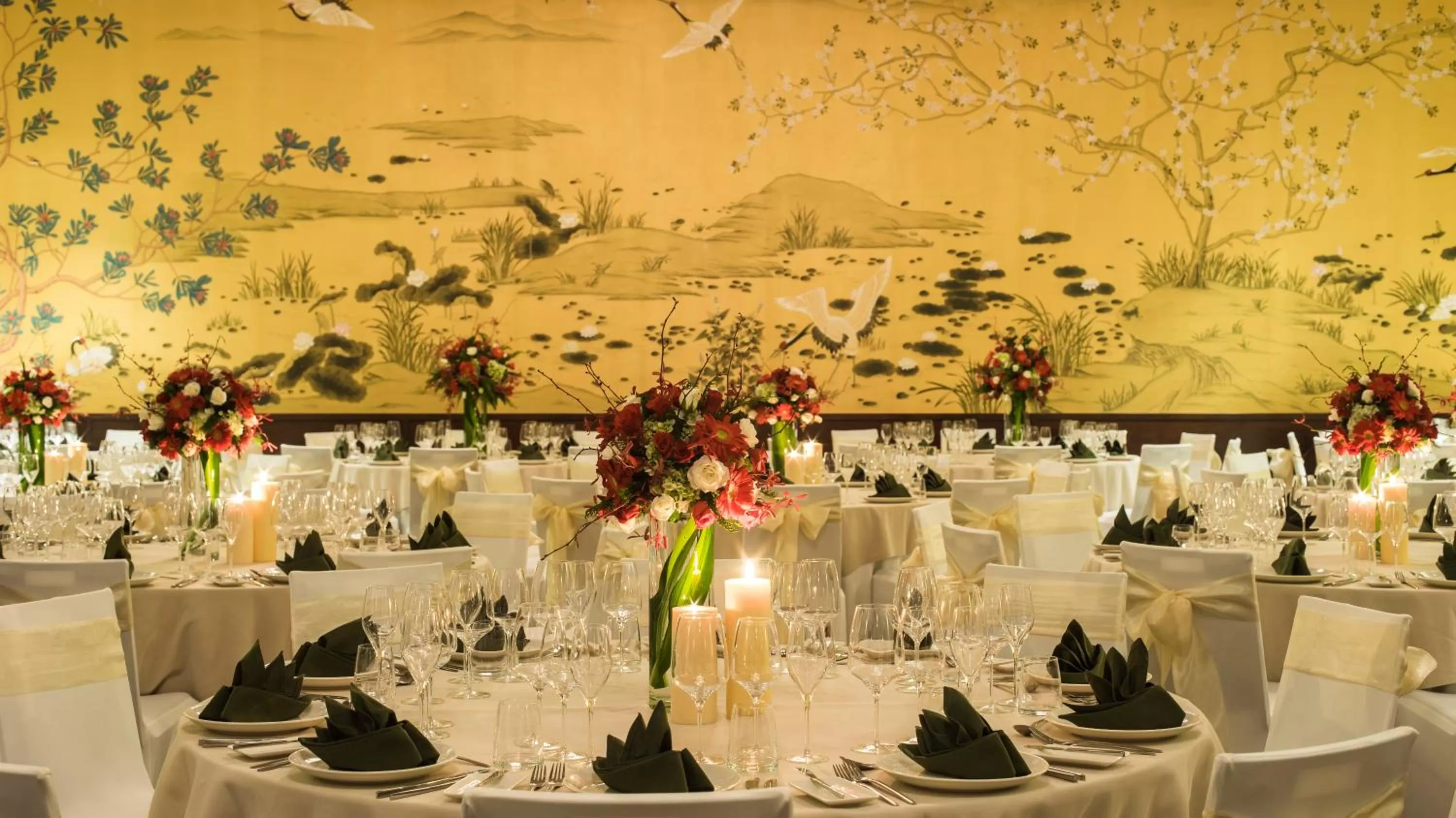 Banquet/Function facilities in Salinda Resort Phu Quoc - Sparkling Wine Breakfast