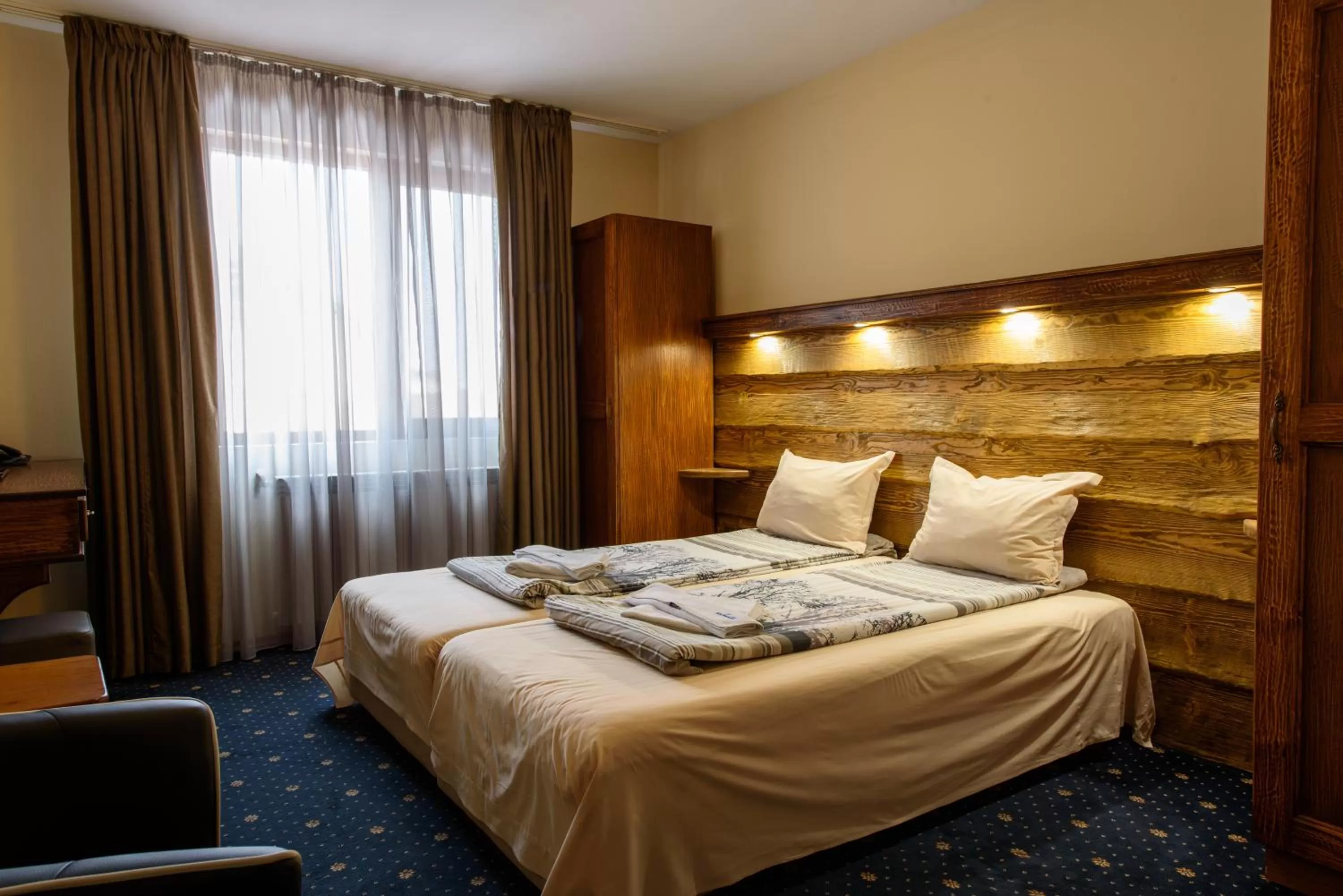 Bedroom, Bed in Kap House Family Hotel