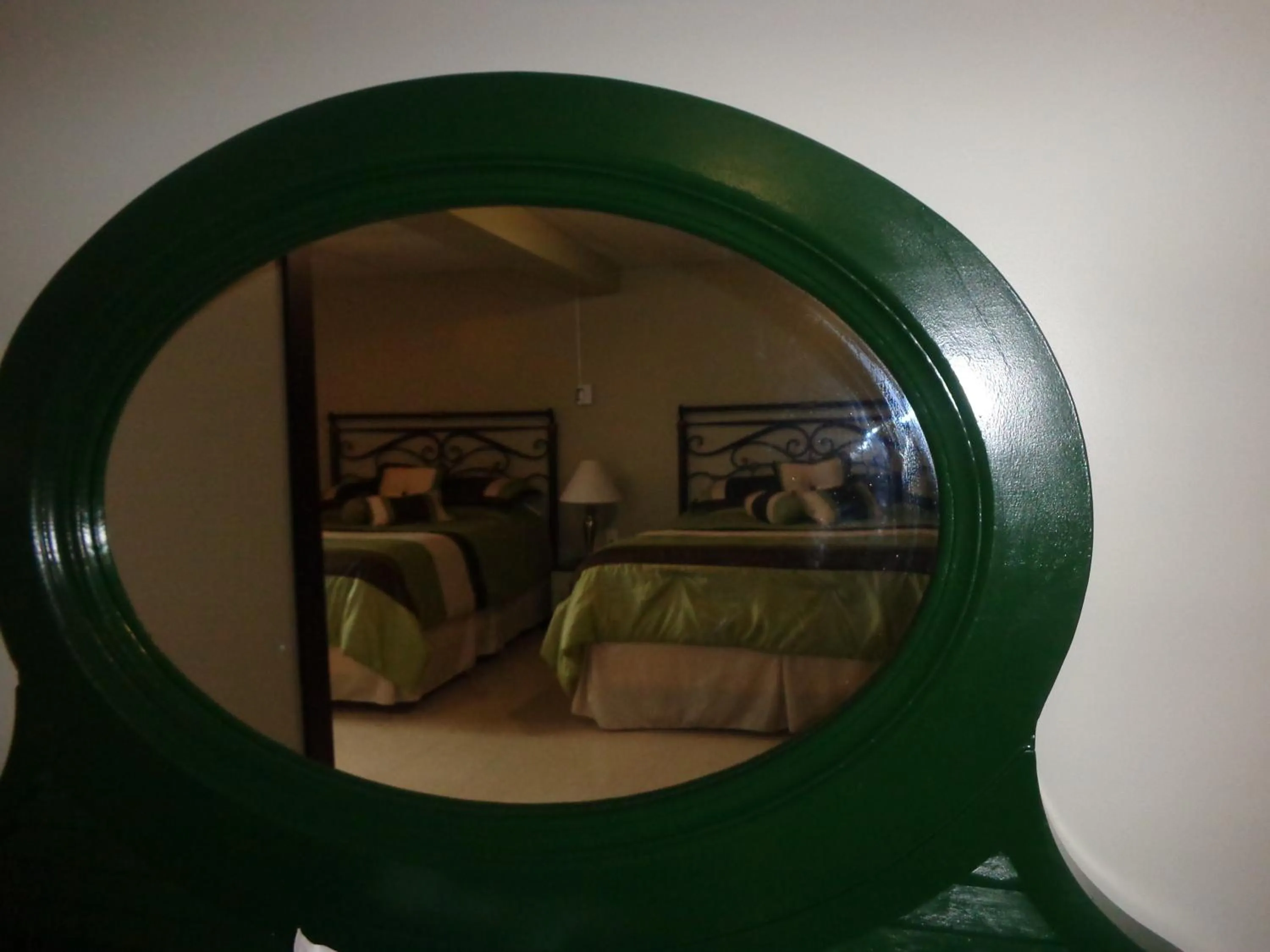 Decorative detail in Happy Motel