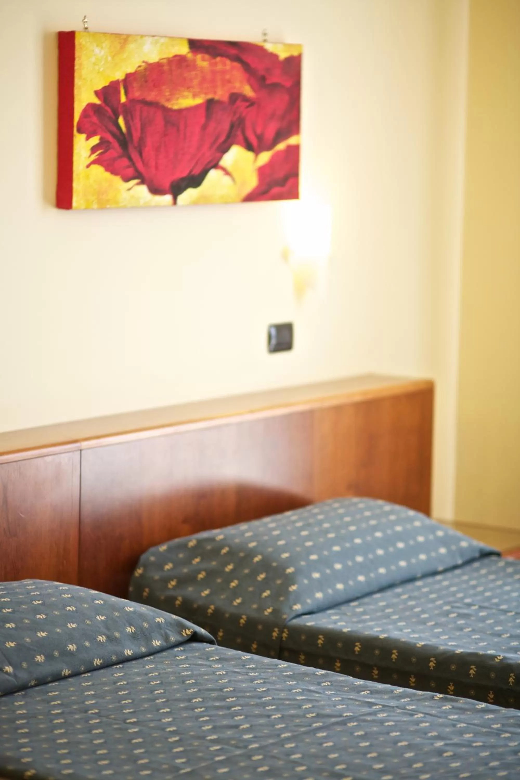 Decorative detail, Bed in Lo Scacciapensieri Hotel & Restaurant