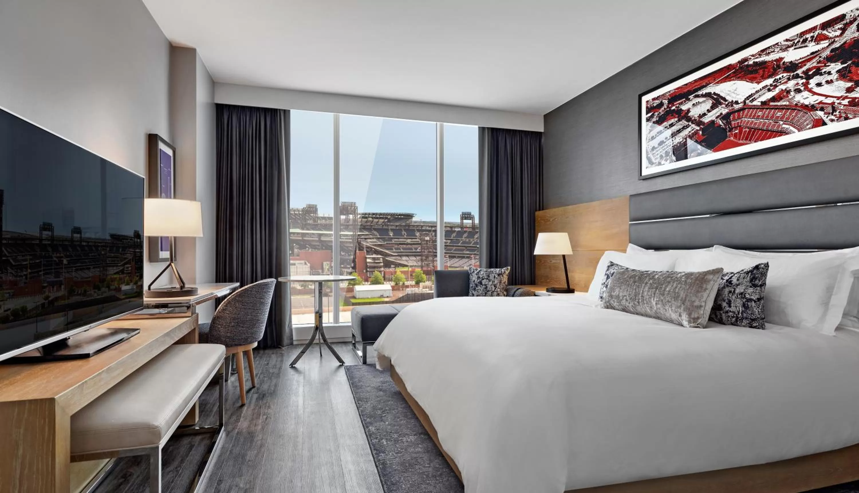 Bedroom, Bed in Live! Casino & Hotel - Philadelphia