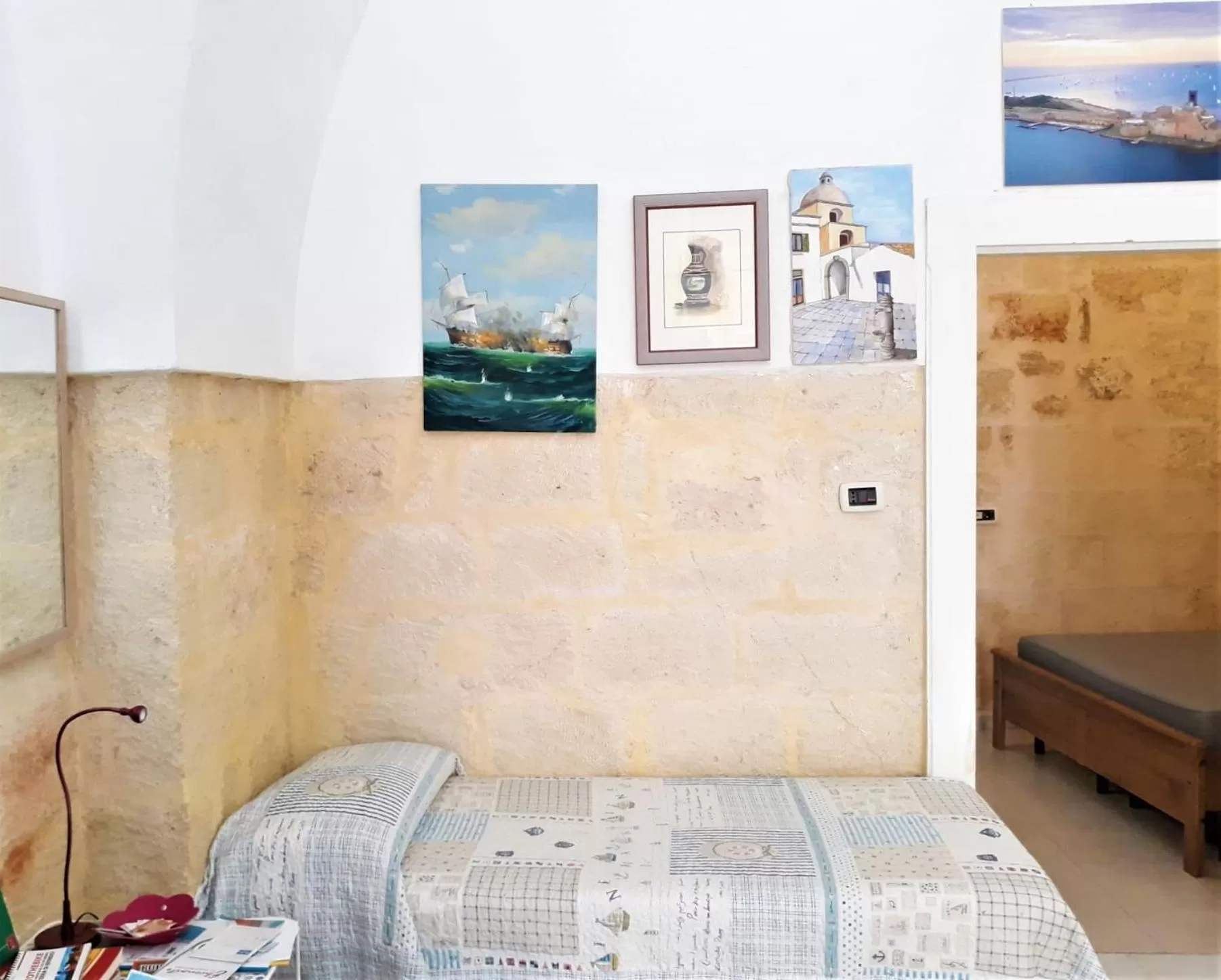 Bed in Bed & Breakfast Porta d'Oriente