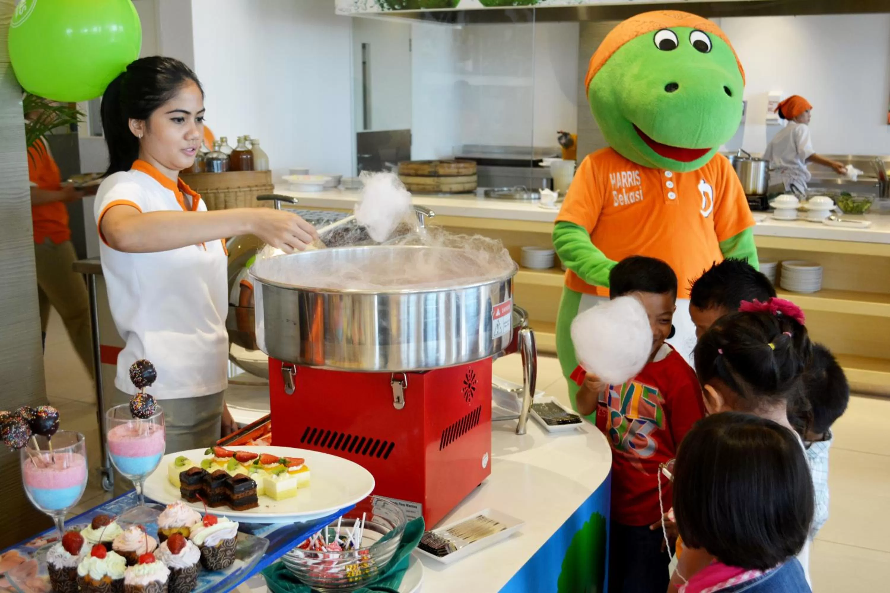 Children play ground in HARRIS Hotel & Conventions Bekasi