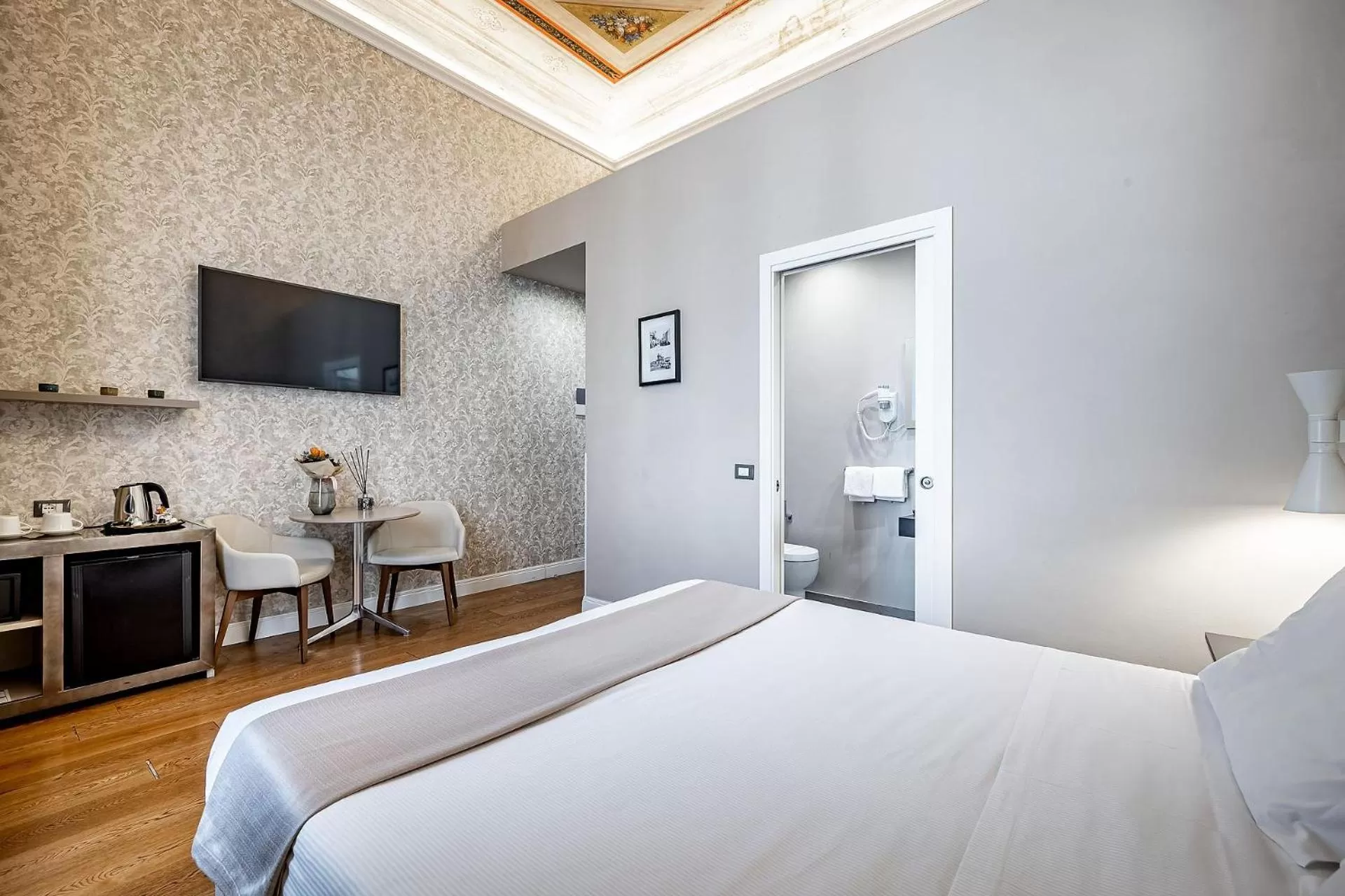 Bedroom, Bed in Martelli 6 Suite & Apartments