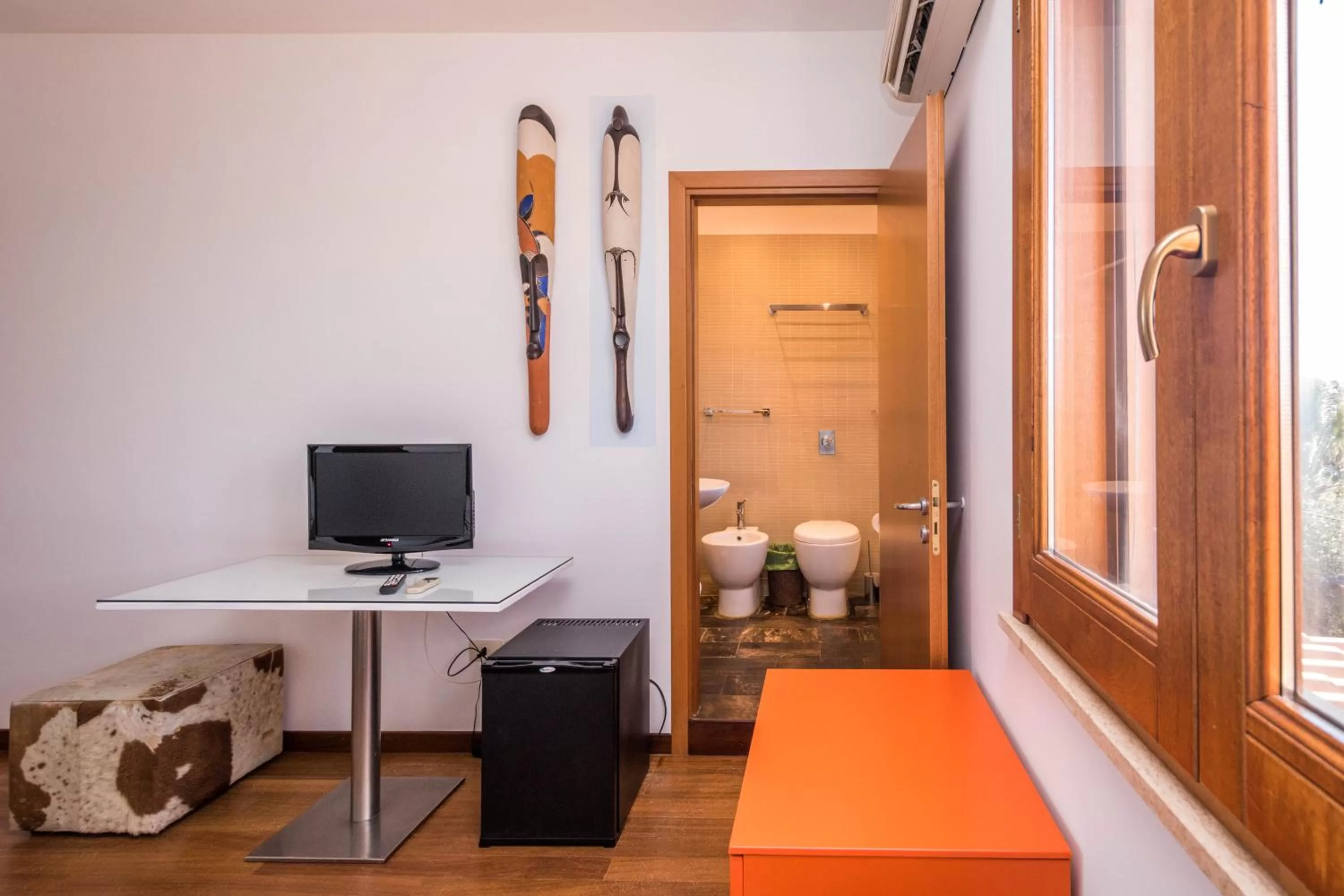 Bedroom, TV/Entertainment Center in B&B Le Dune - Self Check in