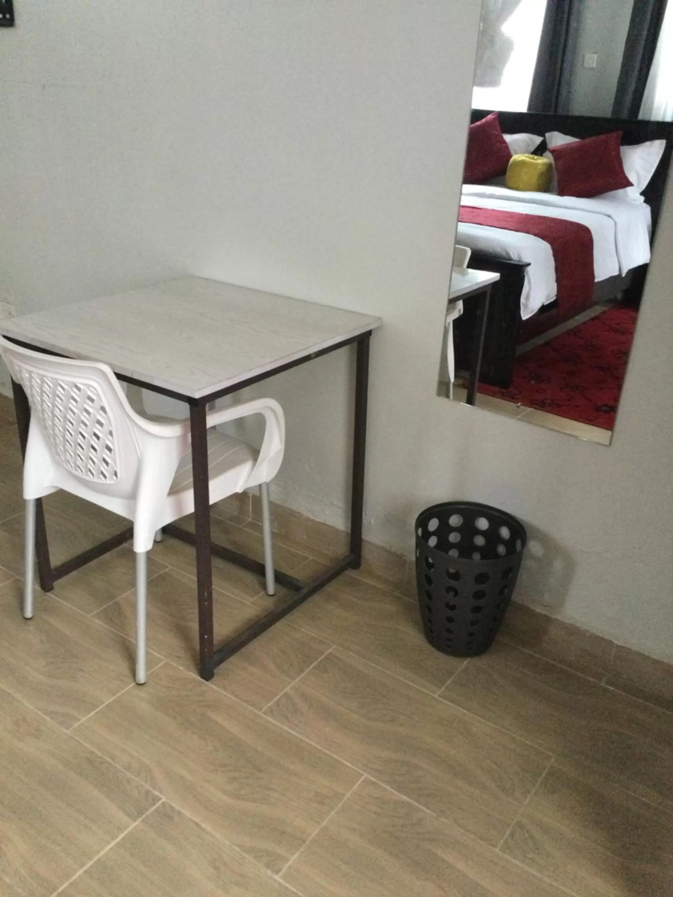 Area and facilities in Milimani Comfort