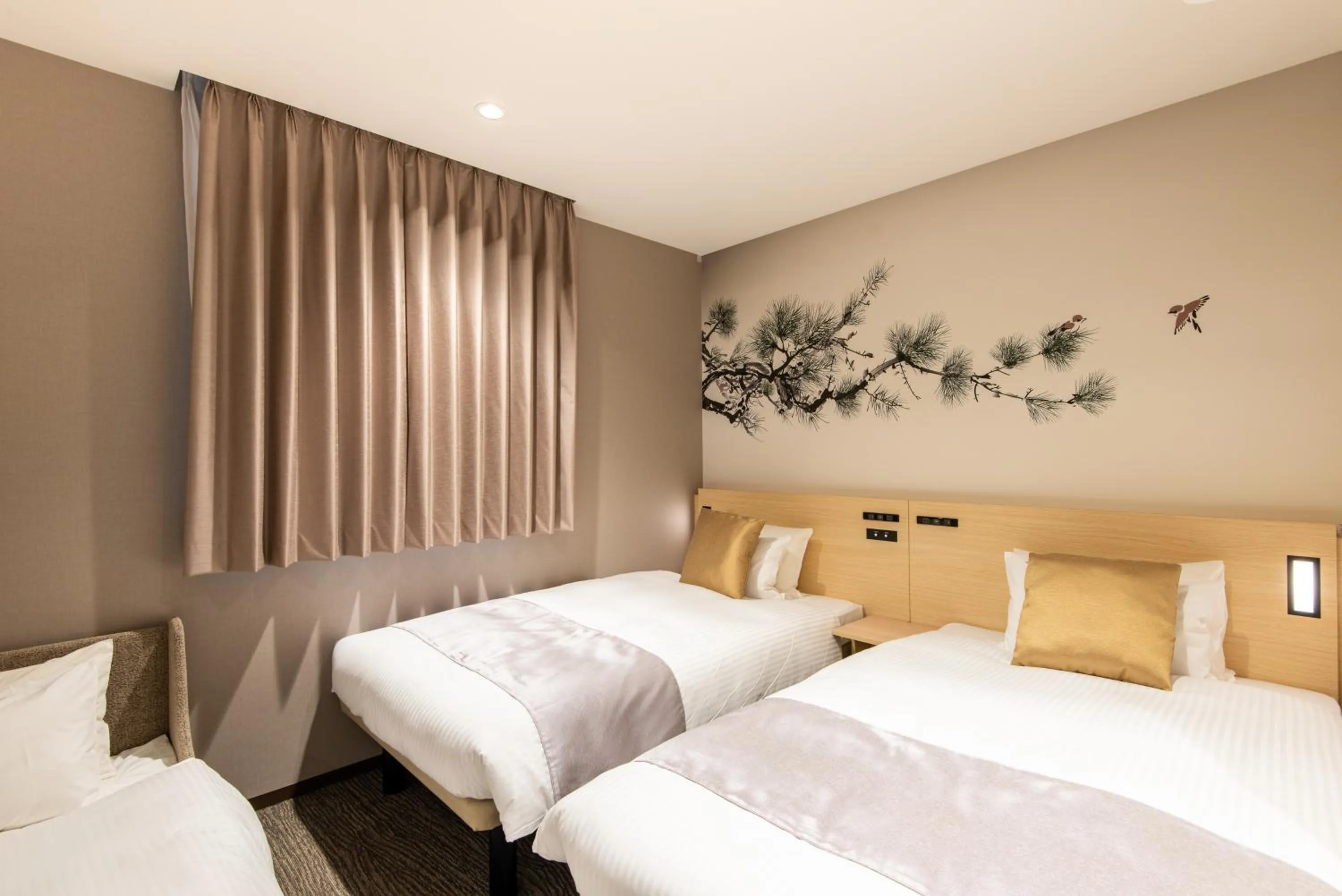 Bedroom, Bed in La'gent Hotel Shinjuku Kabukicho