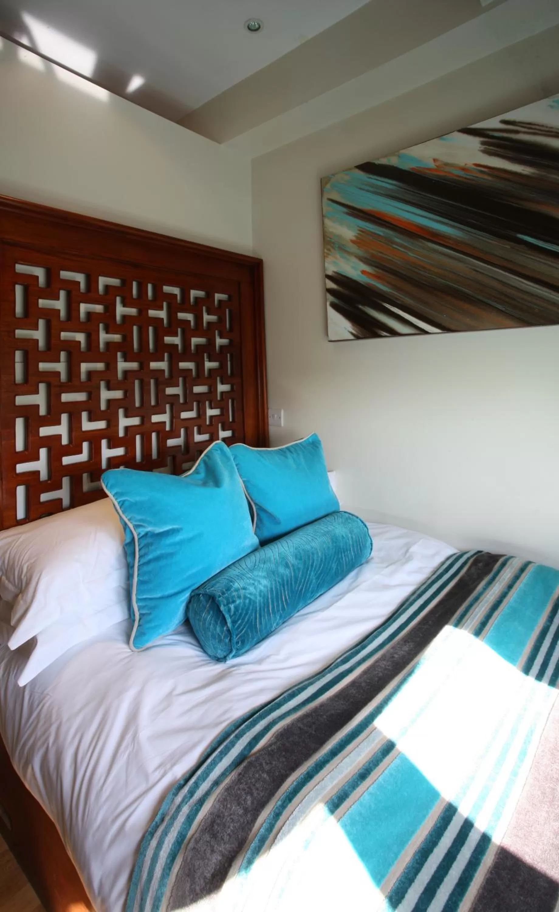 Bed in Mayflower Hotel