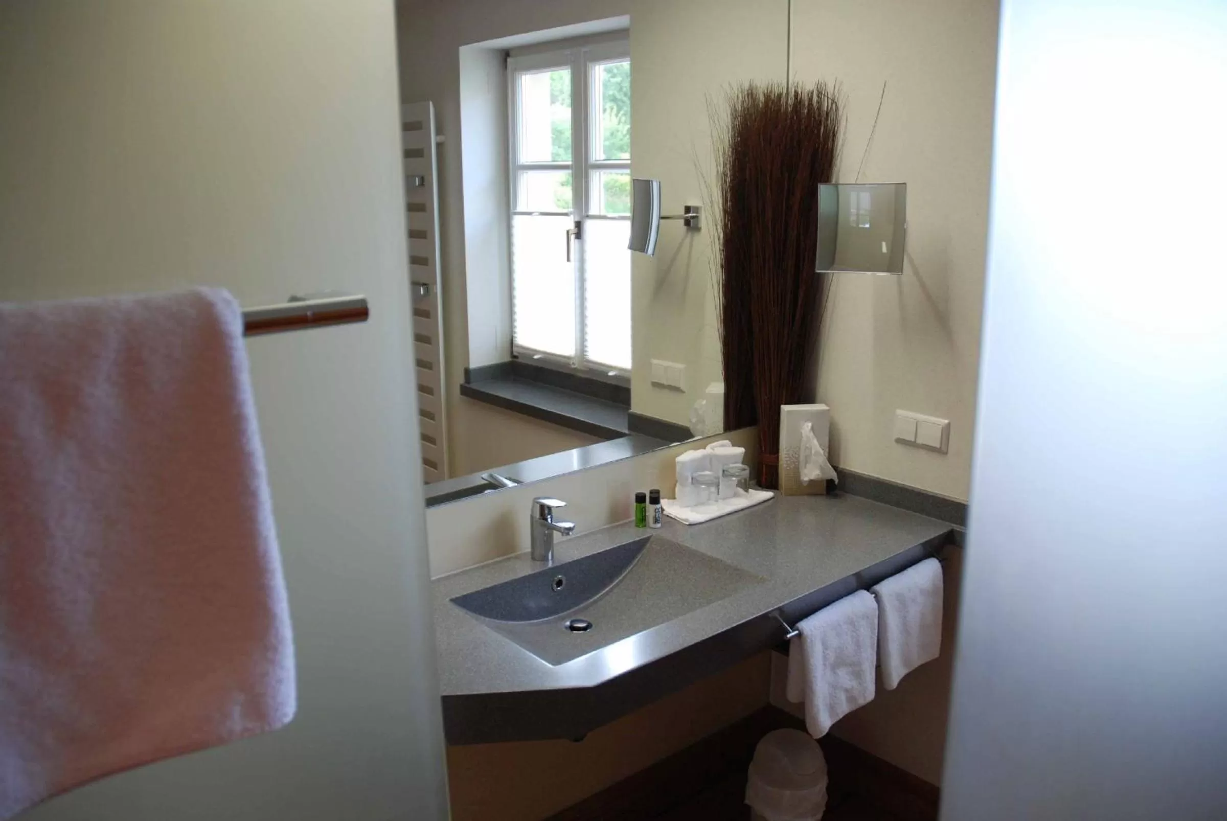 Bathroom in Biobausewein WEIN HOTEL LEBEN