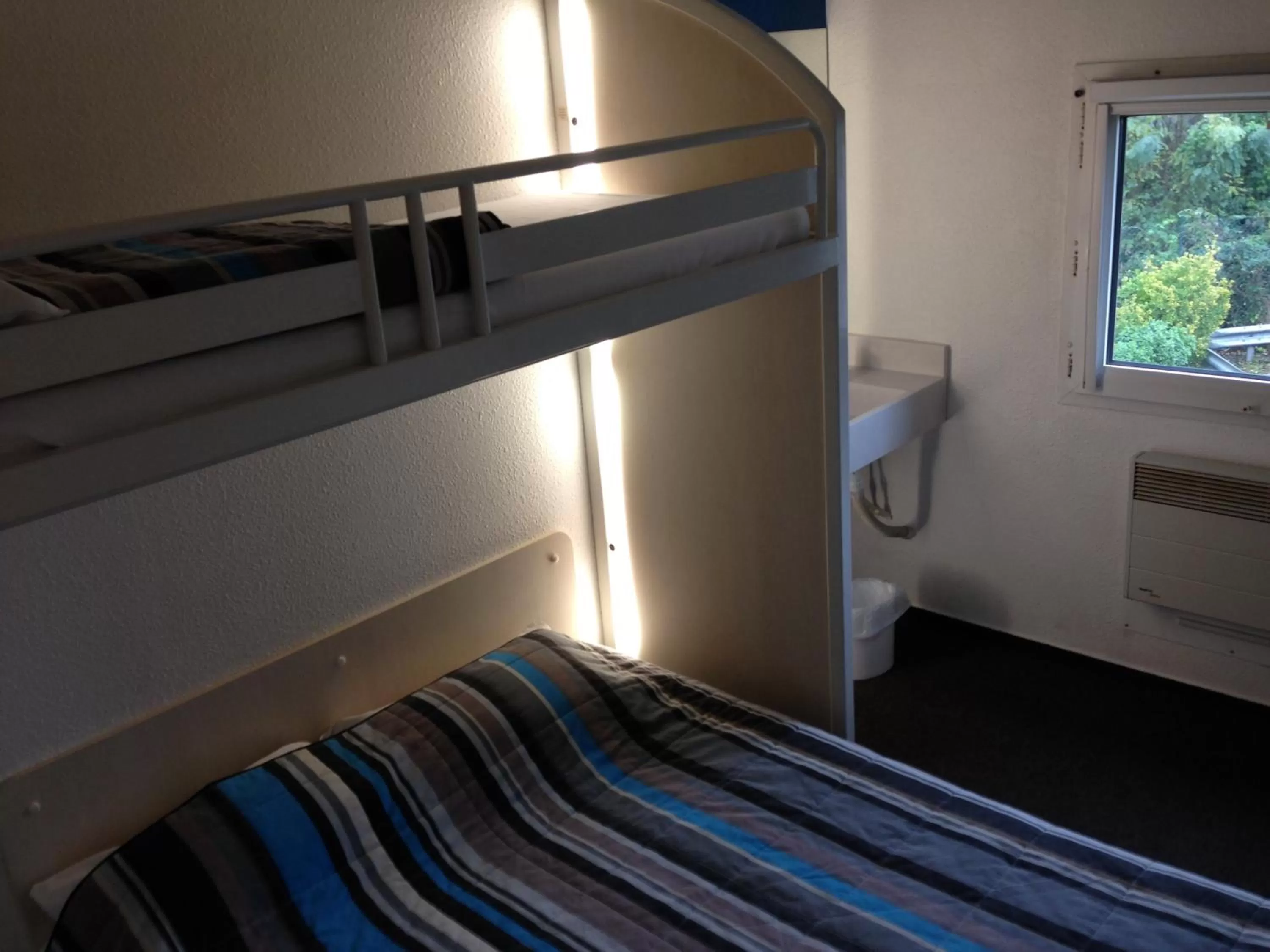 Bedroom, Bed in hotelF1 Saint Etienne Est La Grand Croix