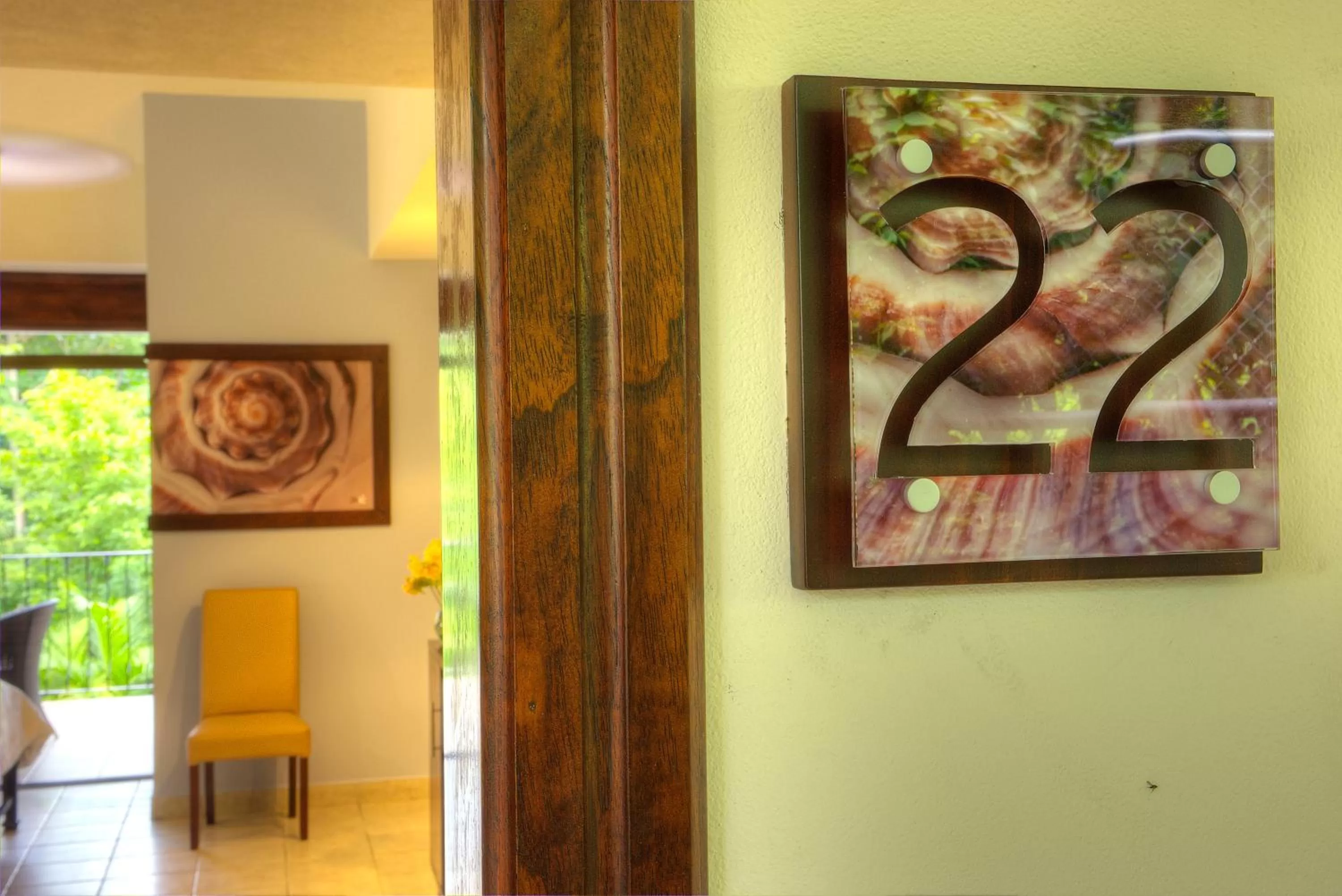 Decorative detail in Pumilio Mountain & Ocean Hotel