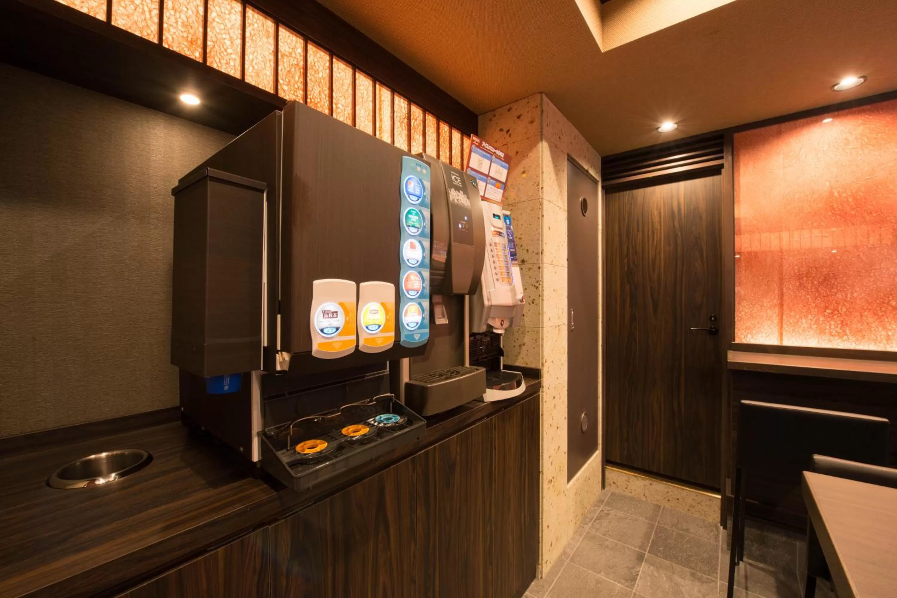 Coffee/tea facilities in Sakura Sky Hotel