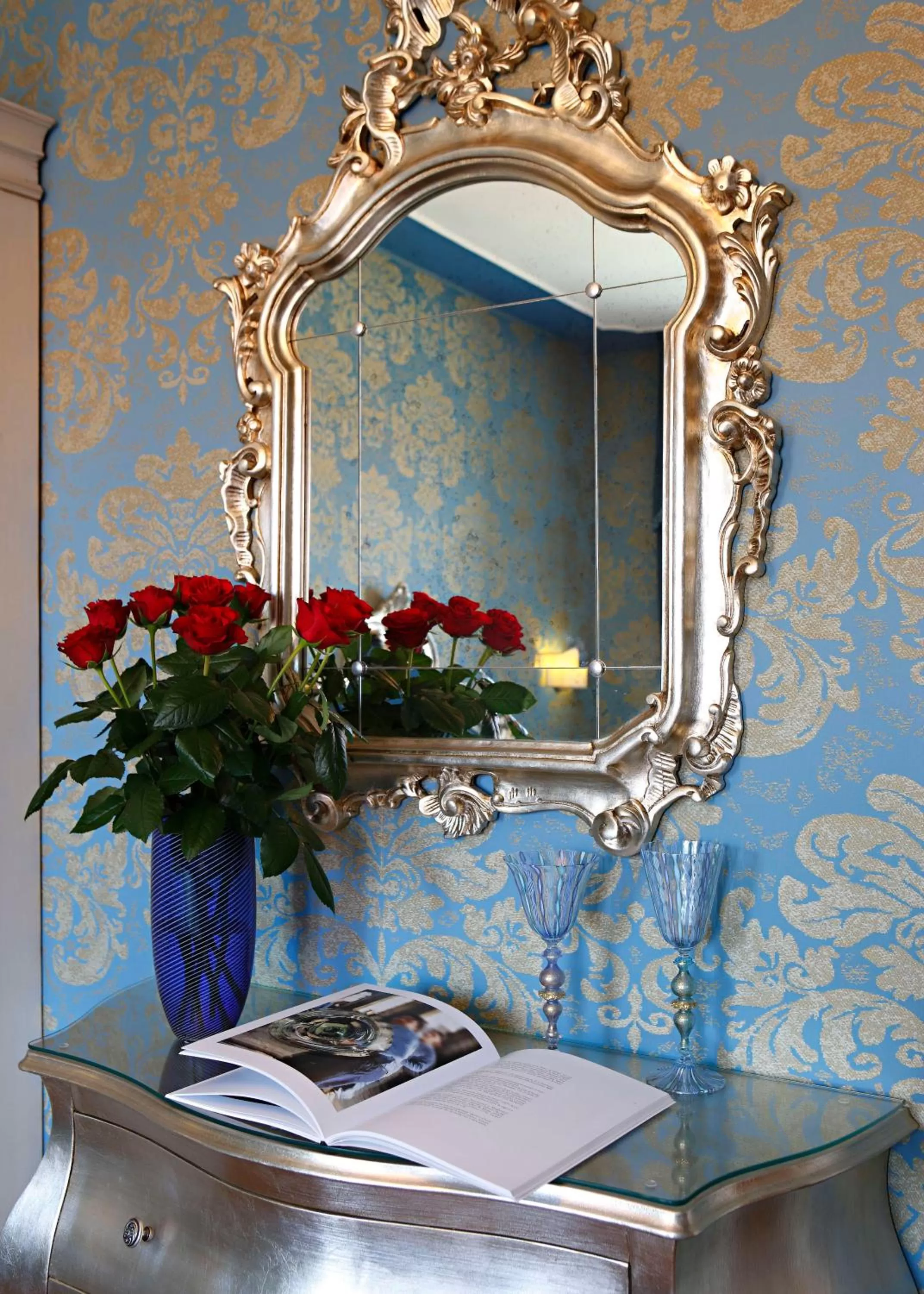 Decorative detail in Murano Palace