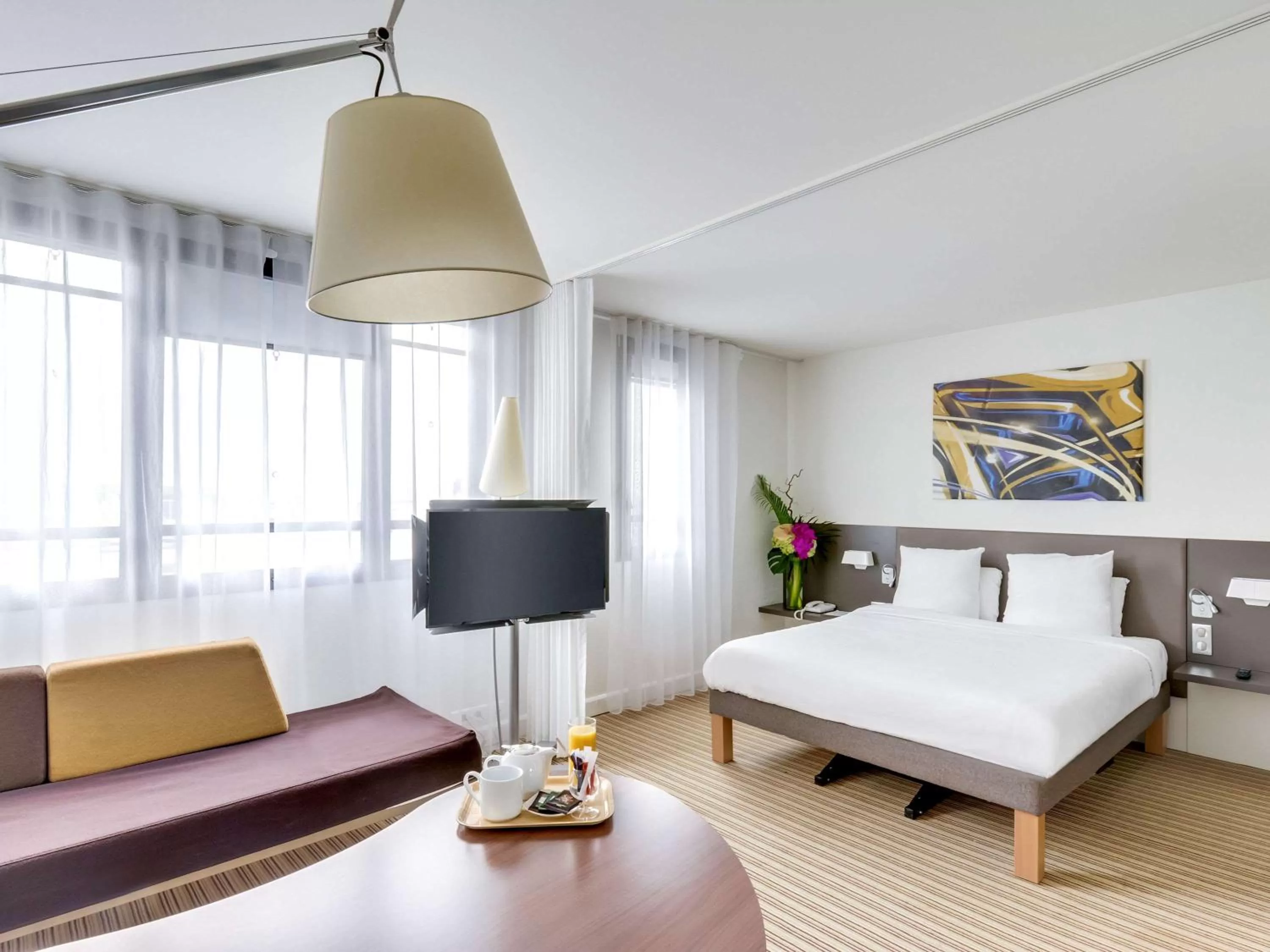 Property building in Novotel Suites Paris Montreuil Vincennes