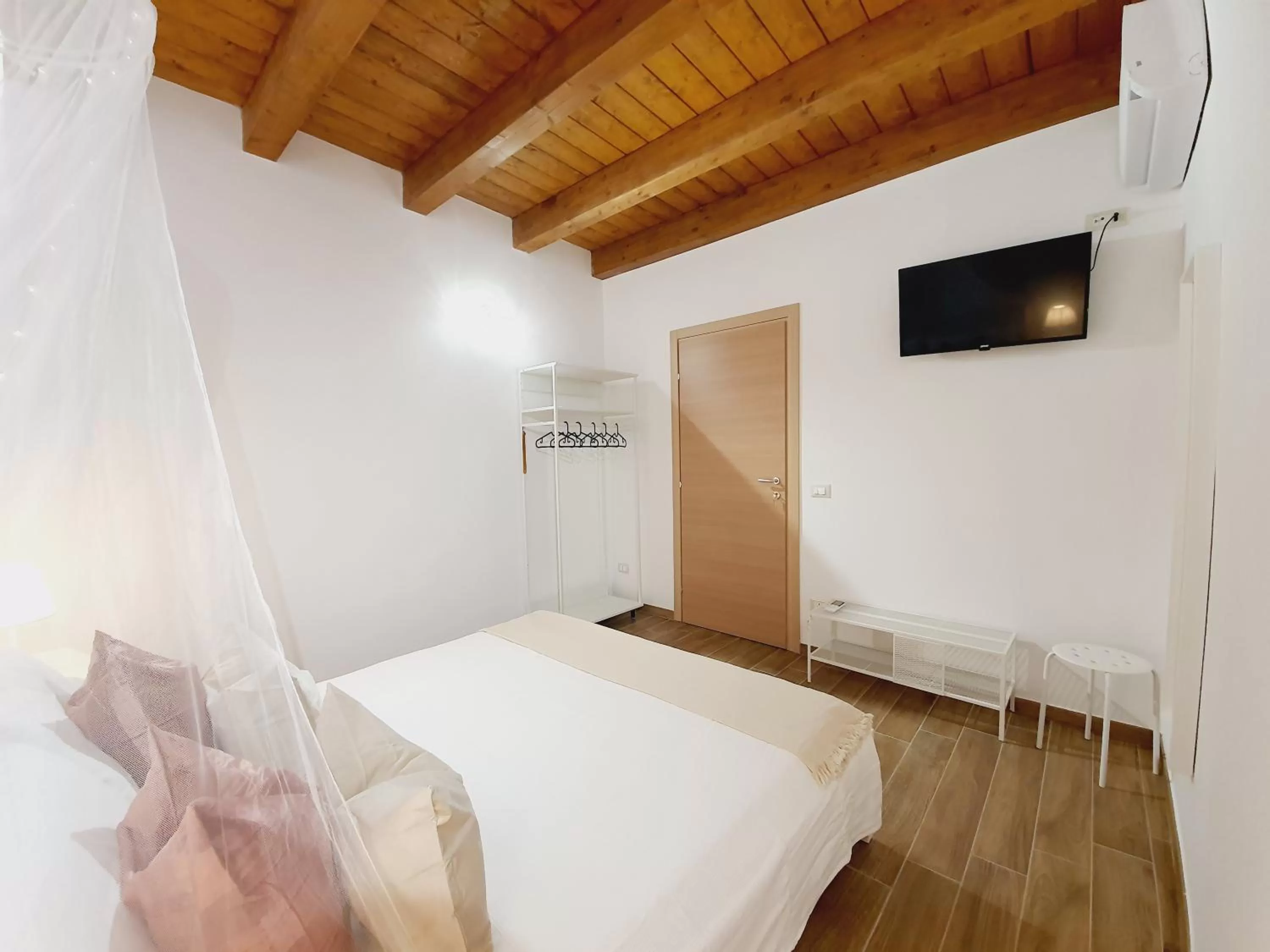Bed in Casa Ludo - Fondi Vertice Rooms