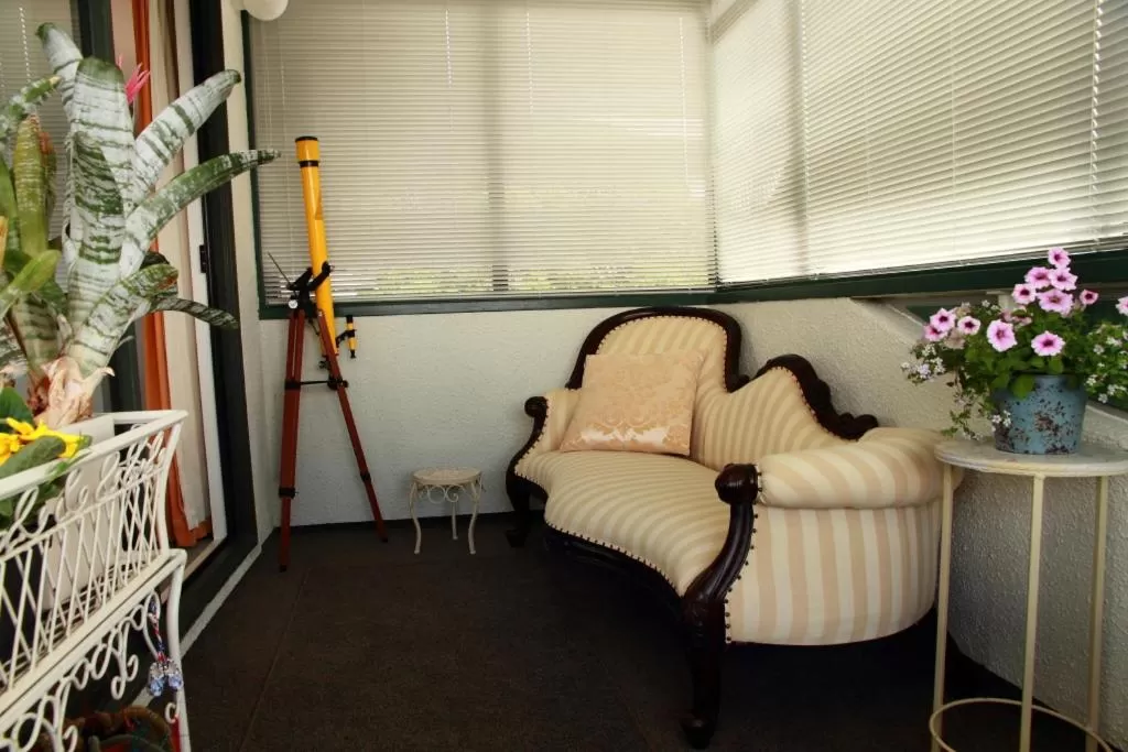 Food and drinks in Pacific View Bed and Breakfast