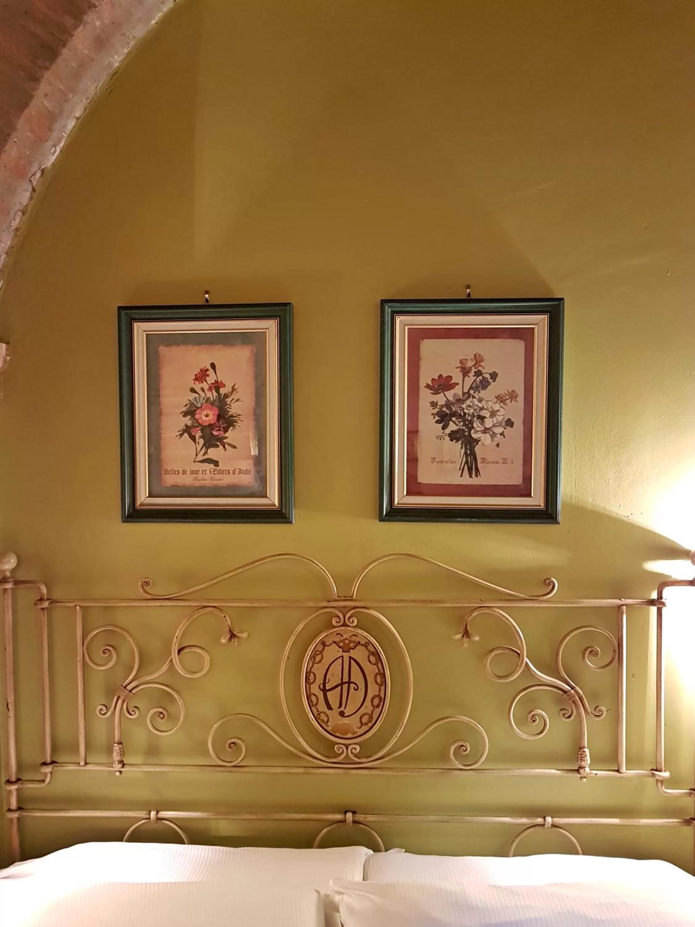 Bed in Albergo delle Drapperie