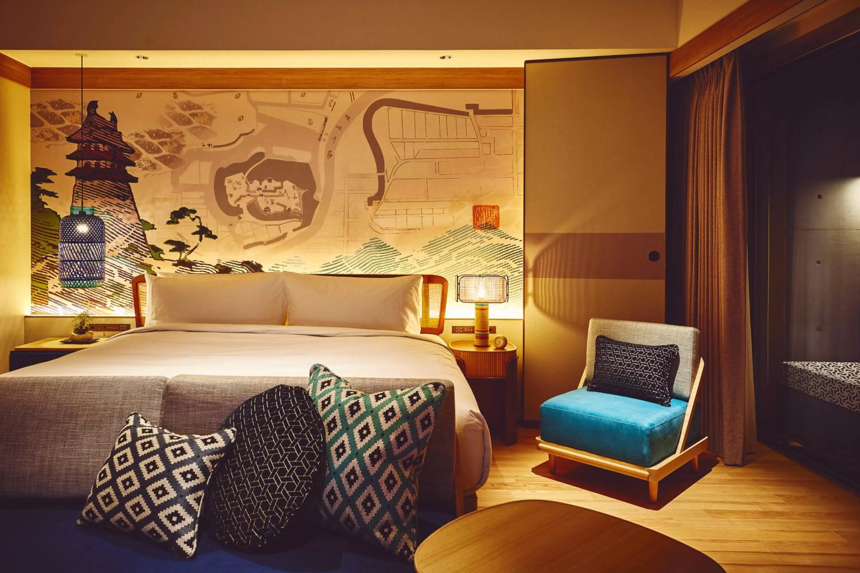 Bed in Hotel Indigo Inuyama Urakuen Garden by IHG