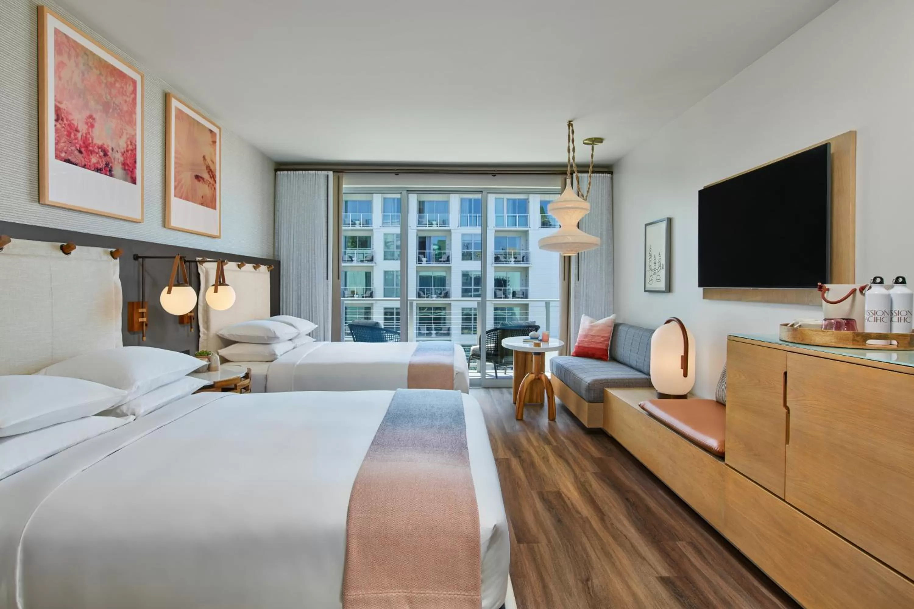 Bed in Mission Pacific Beach Resort, part of JdV by Hyatt