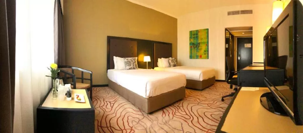 Bedroom, Bed in Impiana Hotel Ipoh