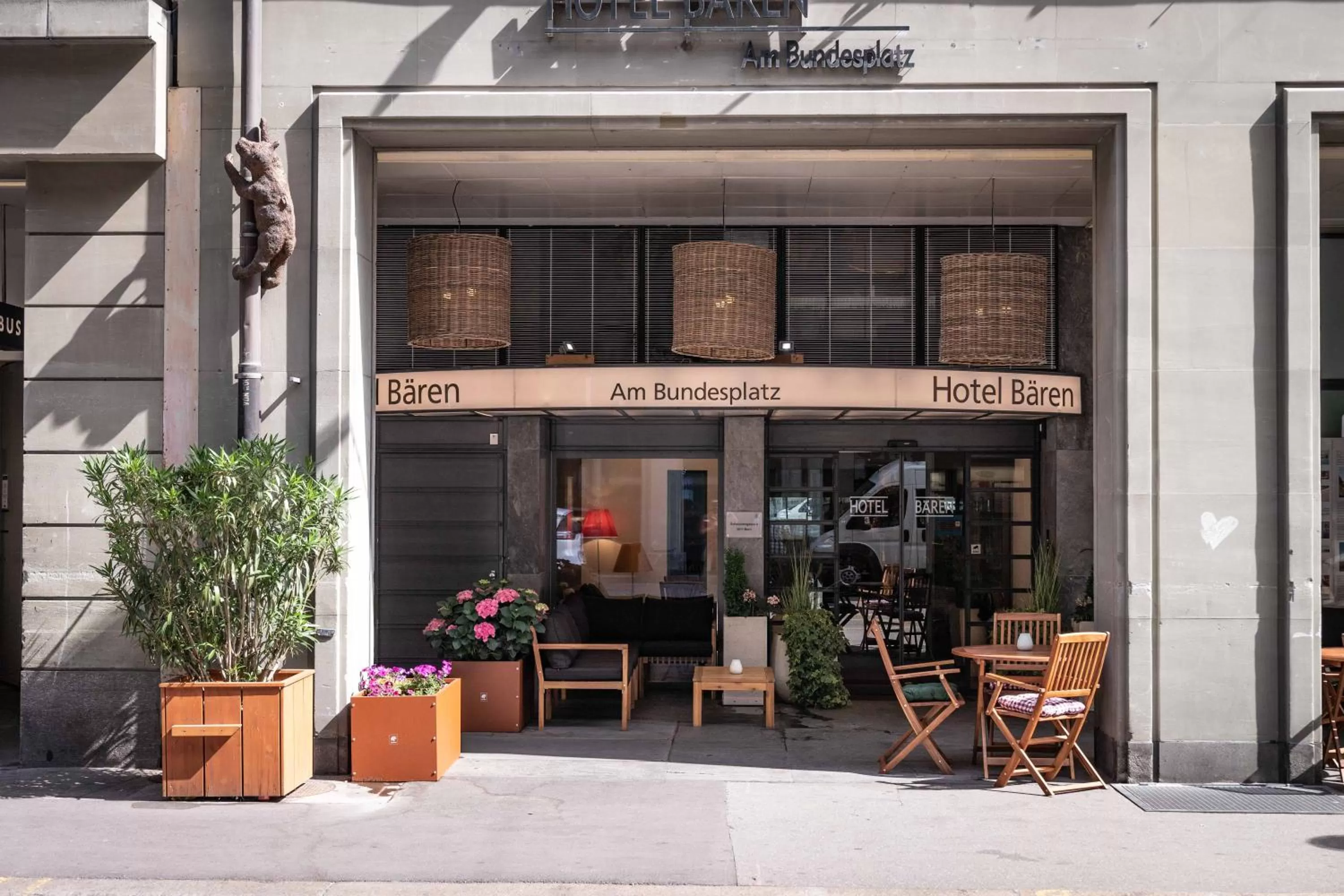 Property building in Hotel Bären am Bundesplatz