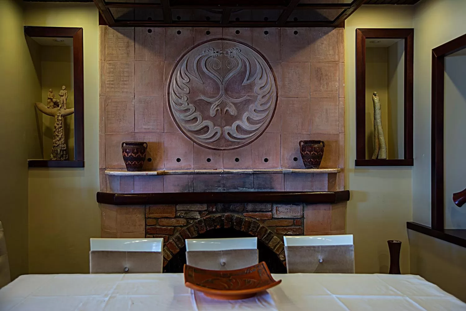 Decorative detail, Bed in Iris Hotel & Spa