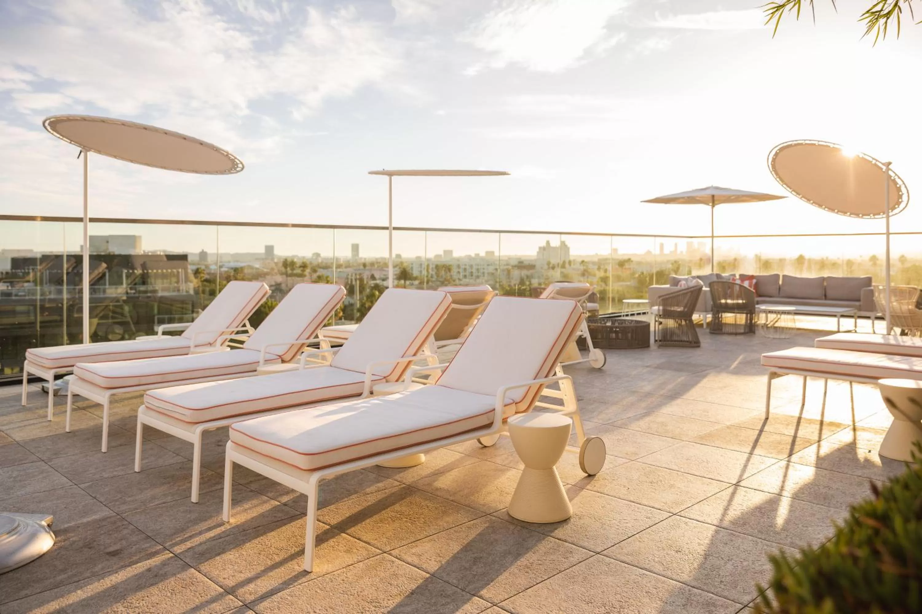 Swimming pool in The Godfrey Hotel Hollywood