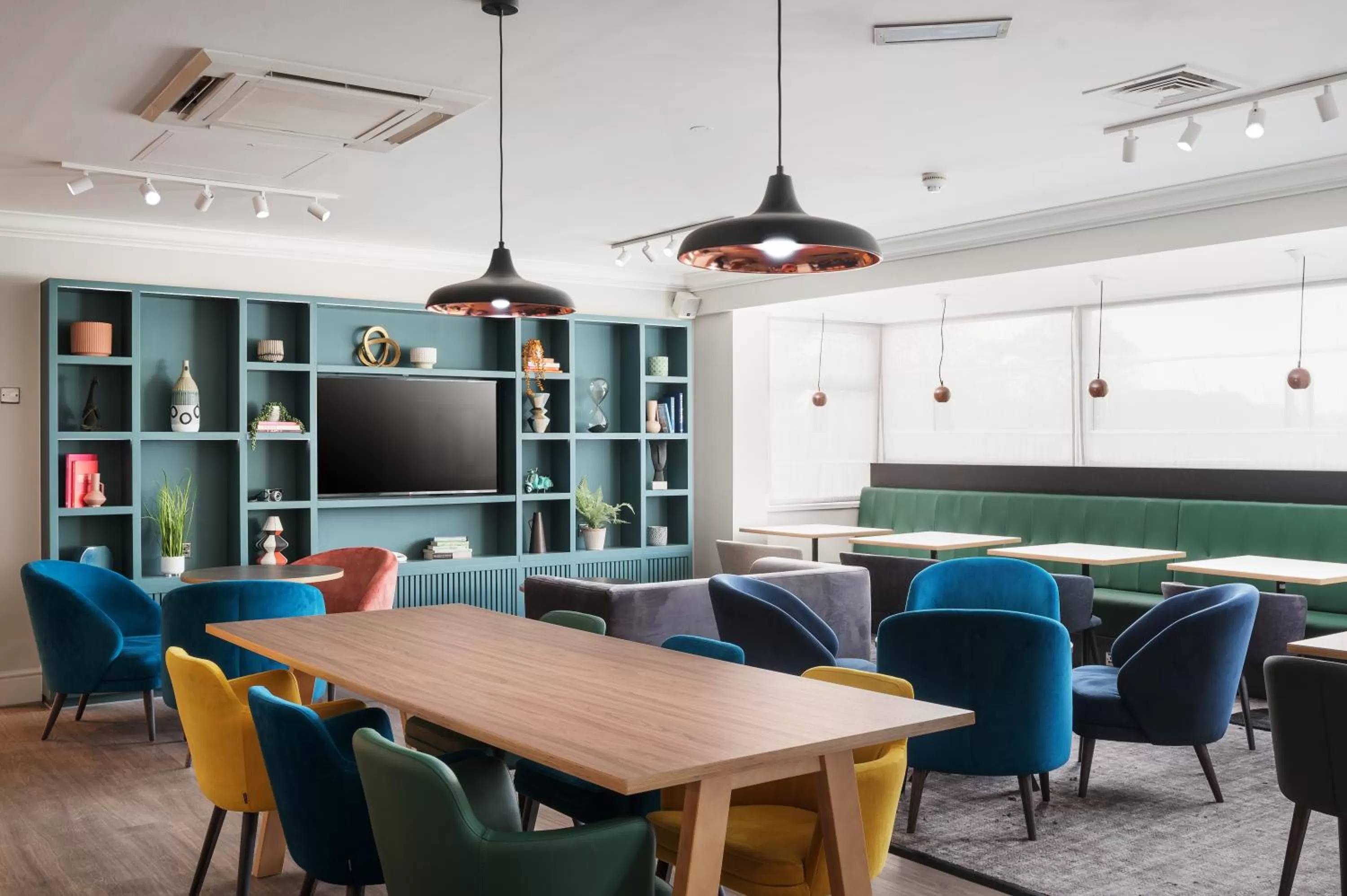 Restaurant/places to eat in Holiday Inn Derby/Nottingham by IHG