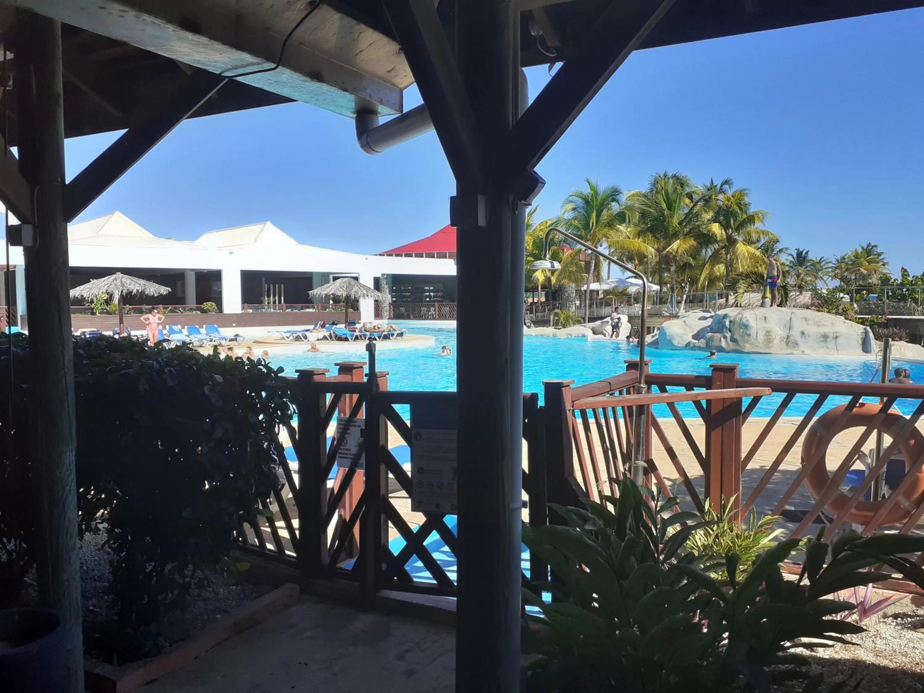 Balcony/Terrace in Le Studio les Tropiques au Village MANGANAO