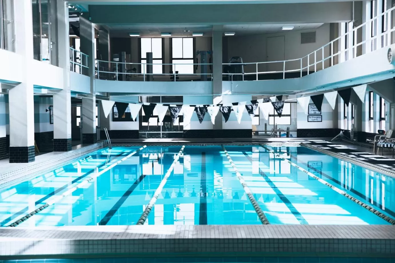 Swimming pool in Los Angeles Athletic Club