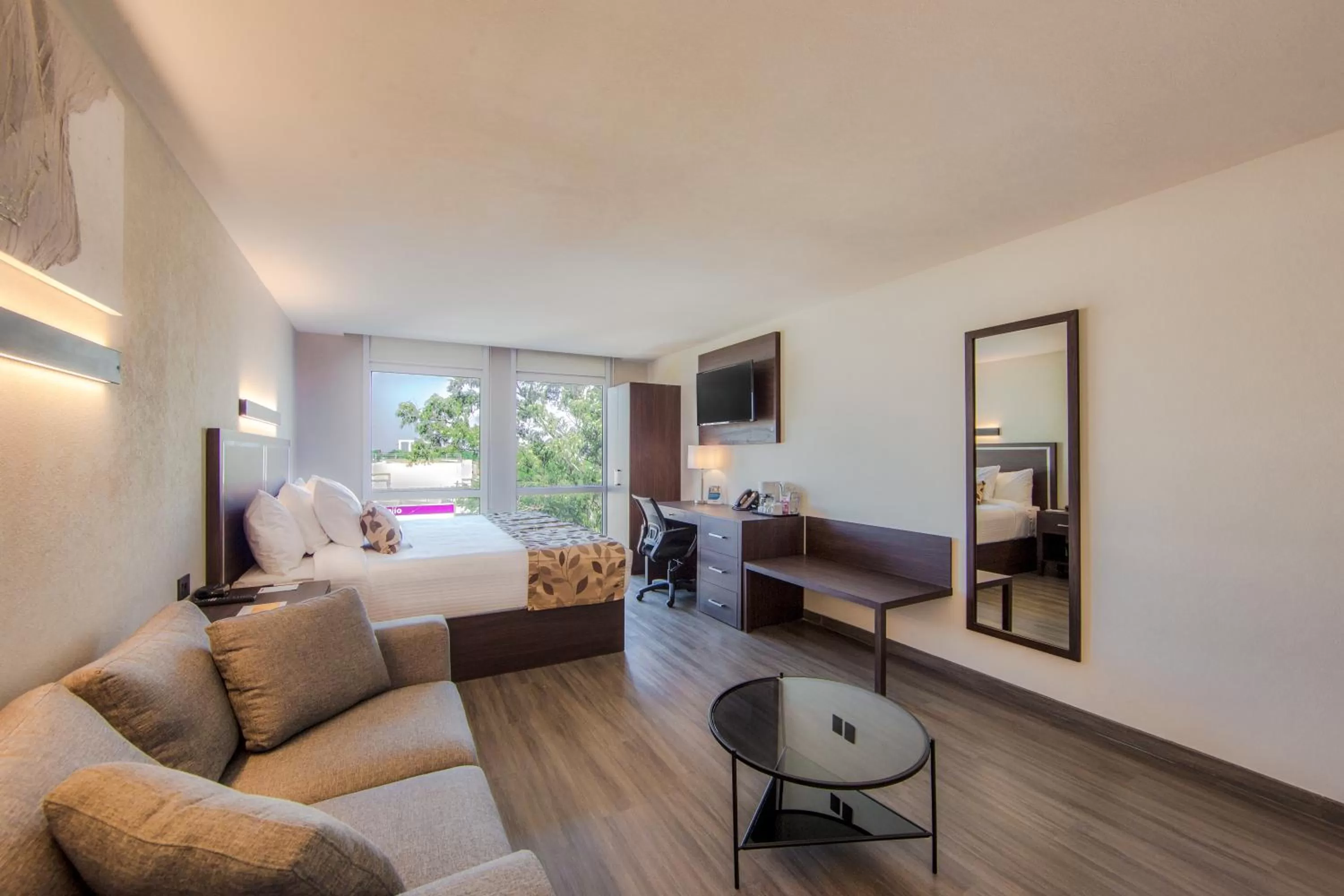 Bed in Sleep Inn Guadalajara Galerias