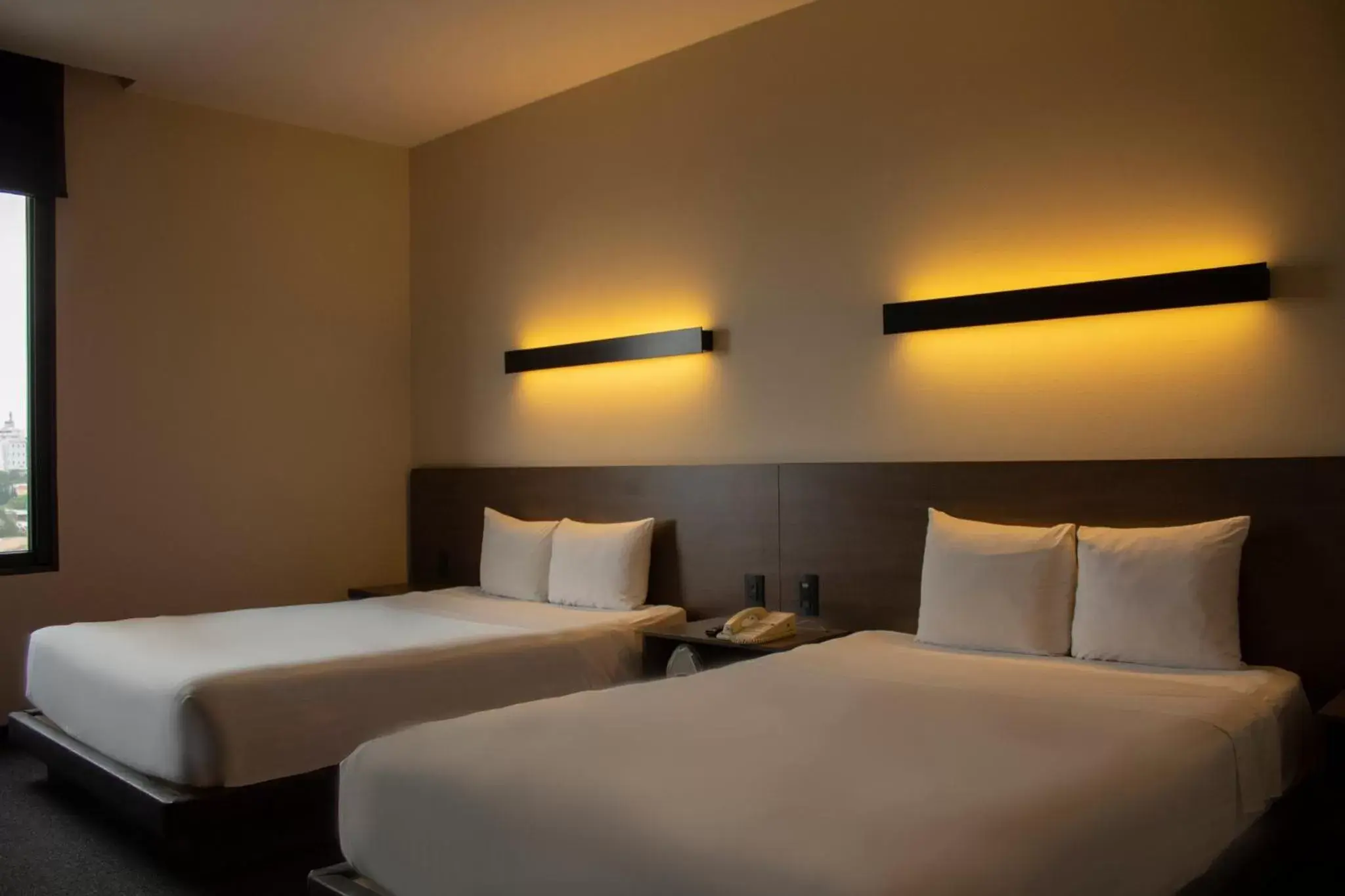 Standard Double Room with Two Double Beds - Accessible in Holiday Inn Express Mexico City Satelite, an IHG Hotel Standard Double Room with Two Double Beds - Accessible in Holiday Inn Express Mexico City Satelite, an IHG Hotel