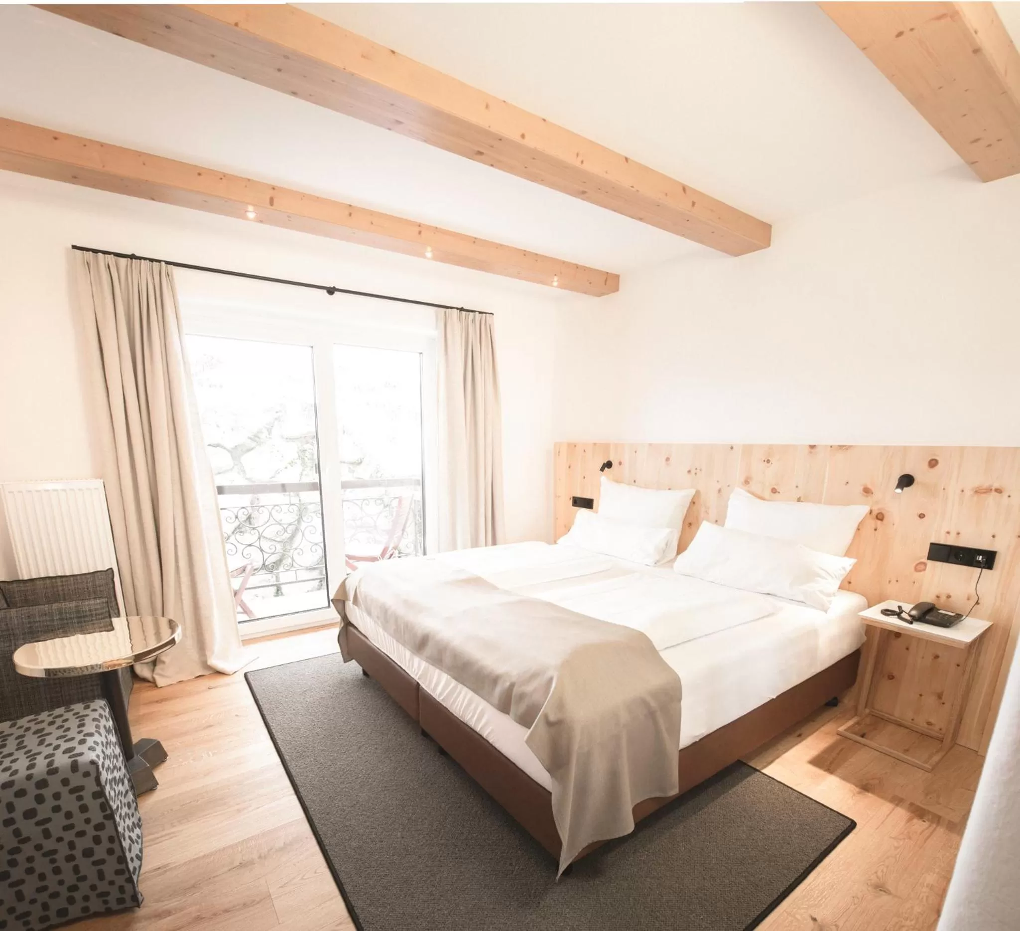 Photo of the whole room, Bed in Hotel & Appartements Tiroler Buam