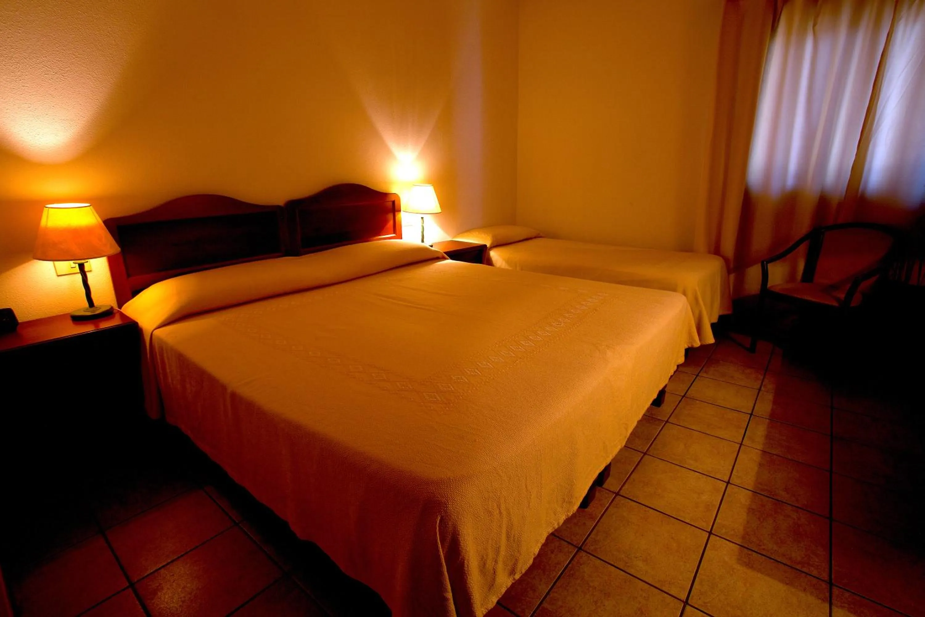 Triple Room in Hotel Moderno