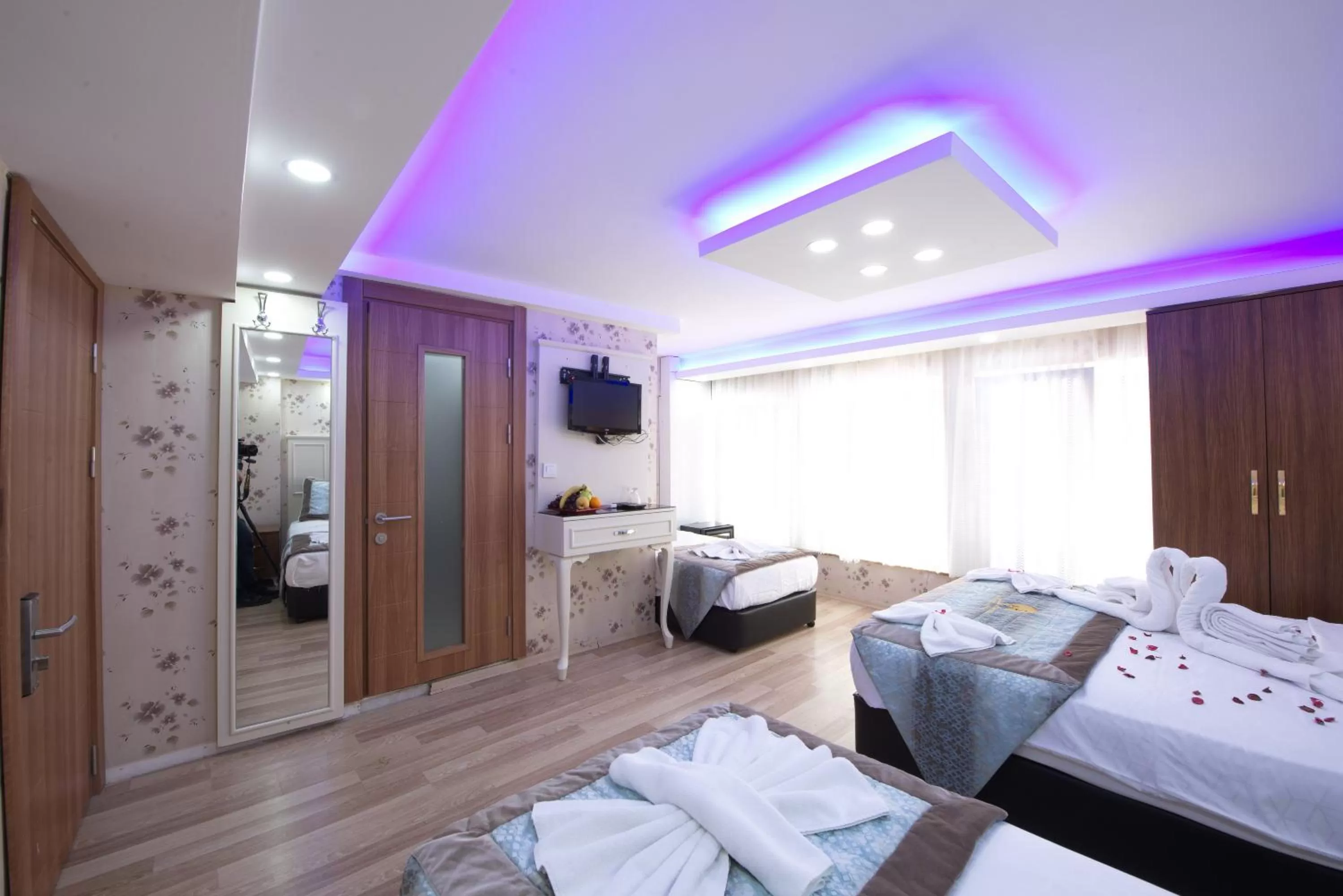 Bed in Istanbul Sirkeci Hotel