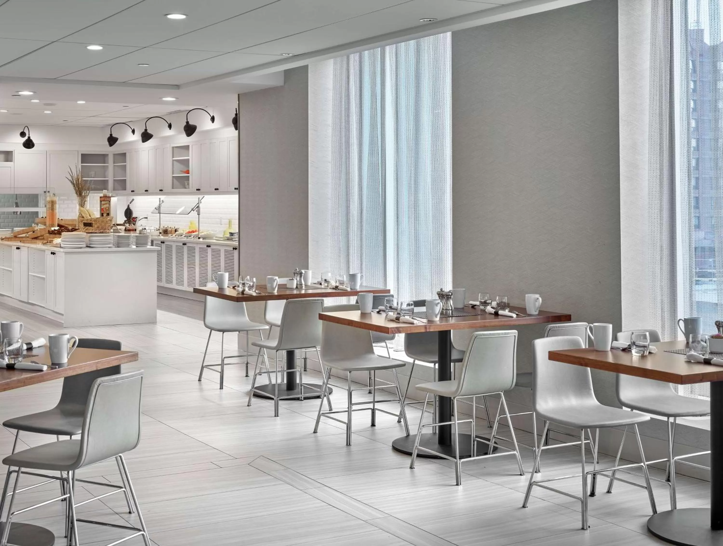 Breakfast in DoubleTree by Hilton Edmonton Downtown