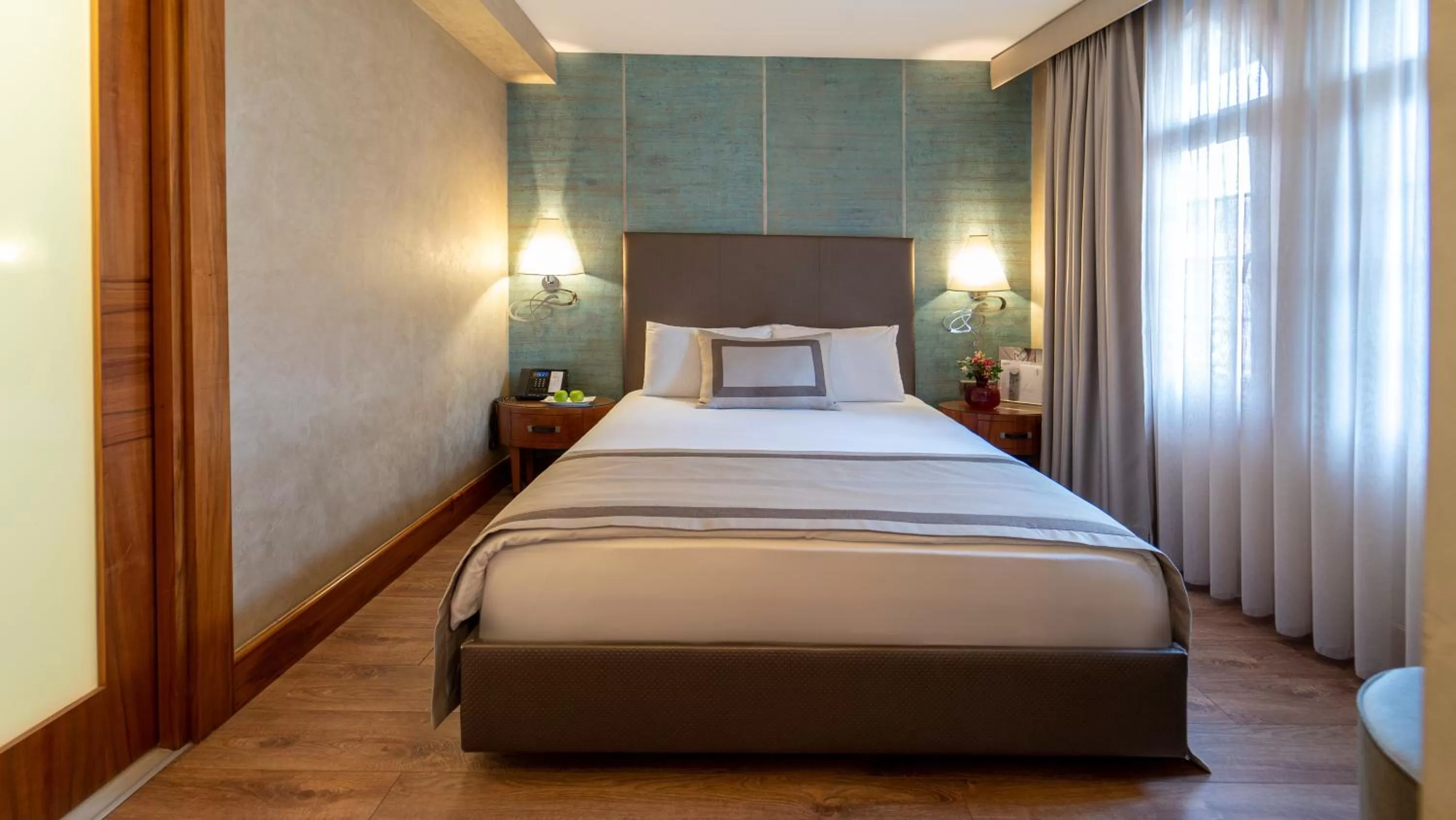 Bed in Biz Cevahir Hotel Sultanahmet