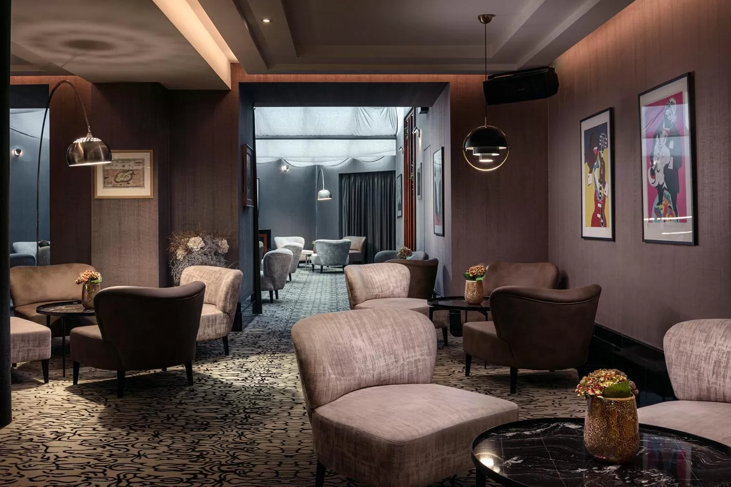 Lounge or bar in Hotel KINGS COURT