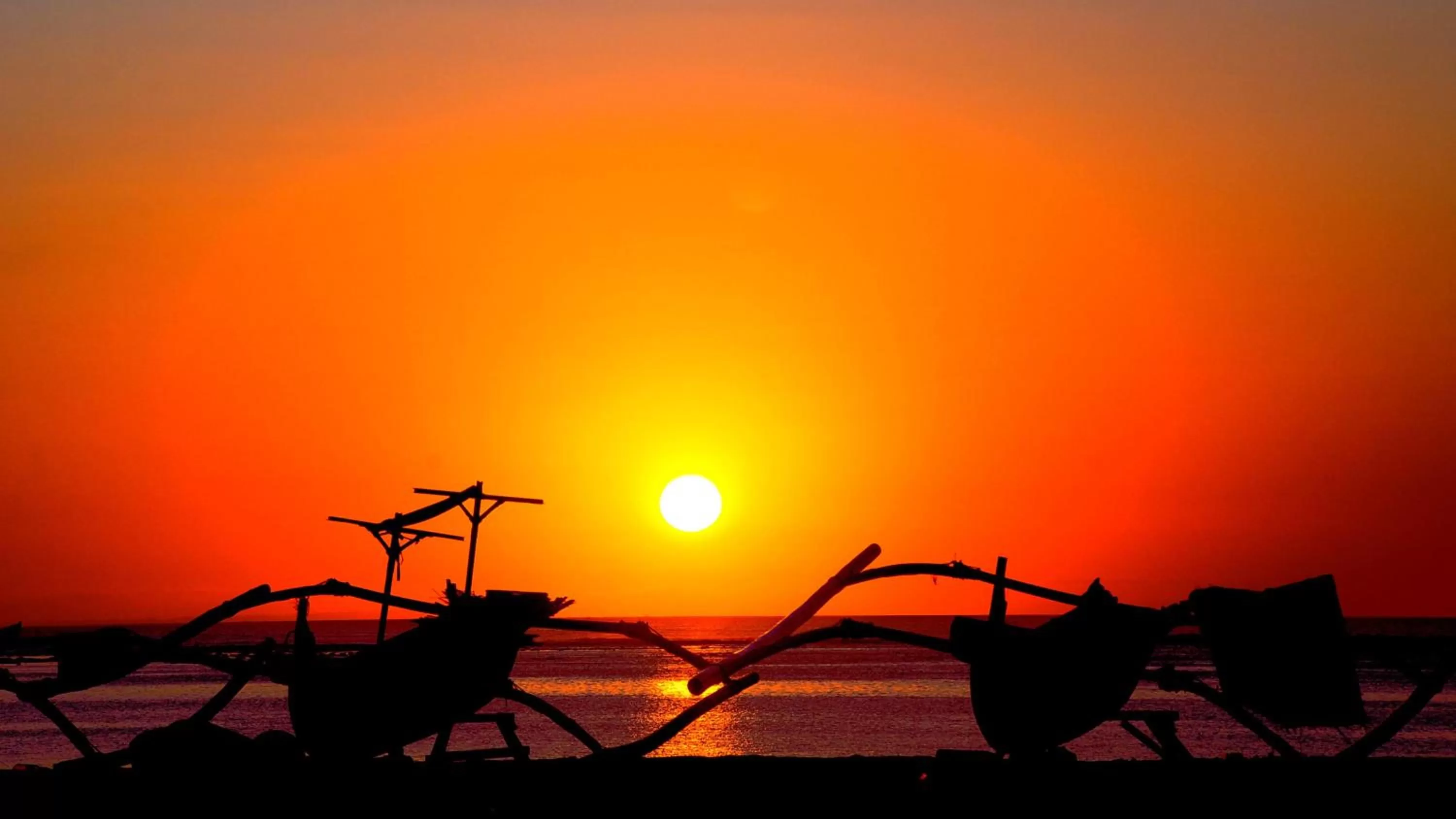 Beach in Holiday Inn Express Baruna by IHG