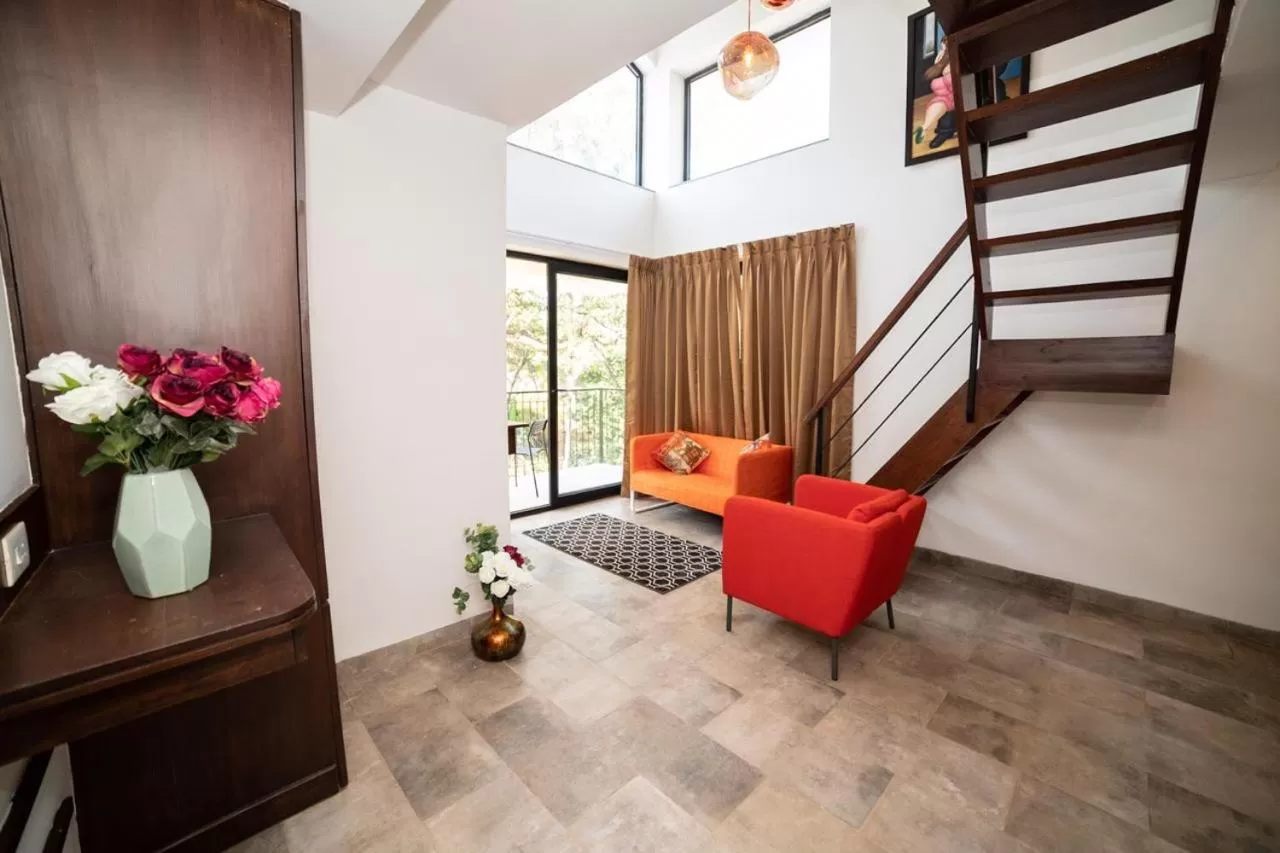 King Suite with Pool View in HALF Hotel, Calangute