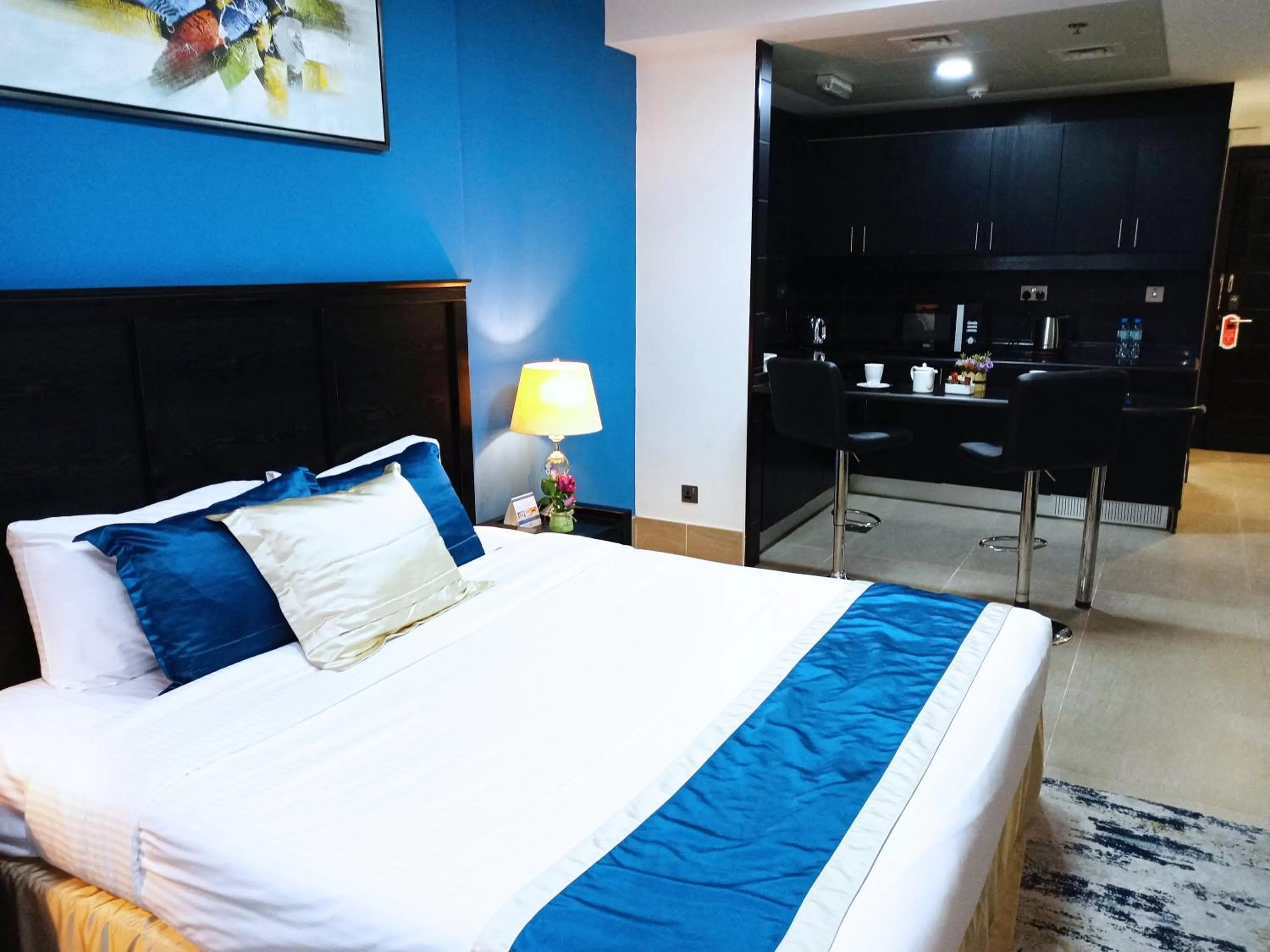 Bedroom, Bed in Al Diar Sawa Hotel Apartments