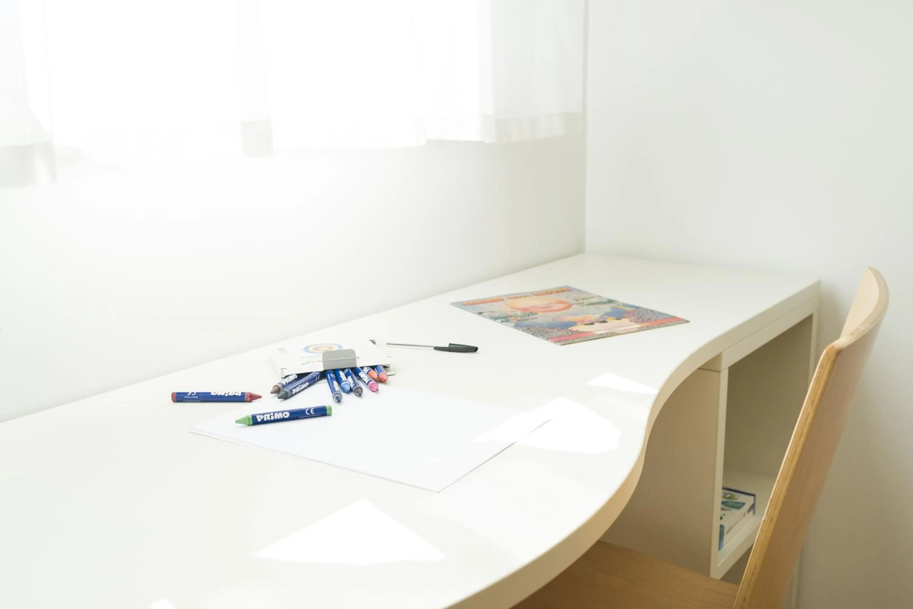 Photo of the whole room in Hotel Sharing