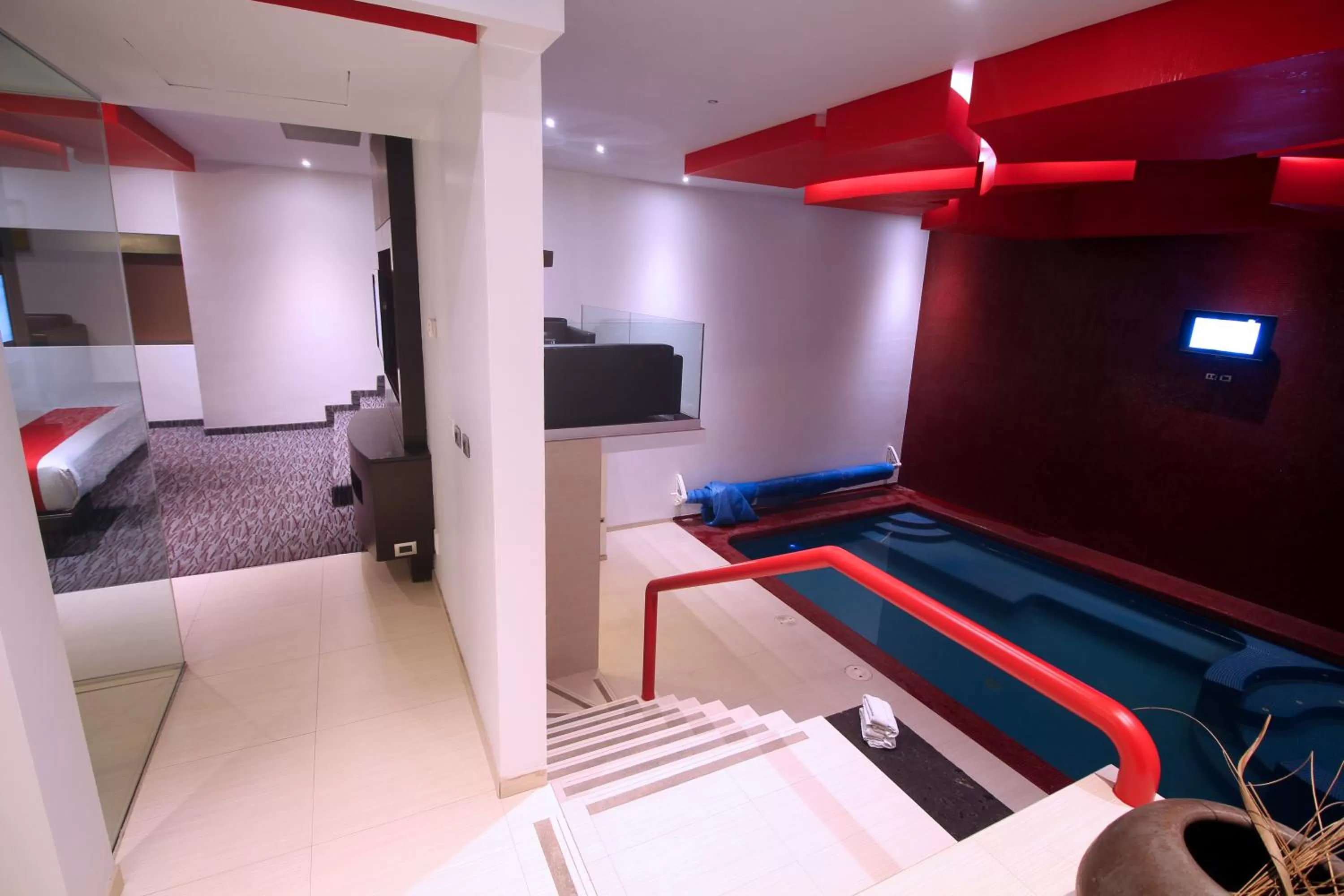 Photo of the whole room, Bed in Motel Via