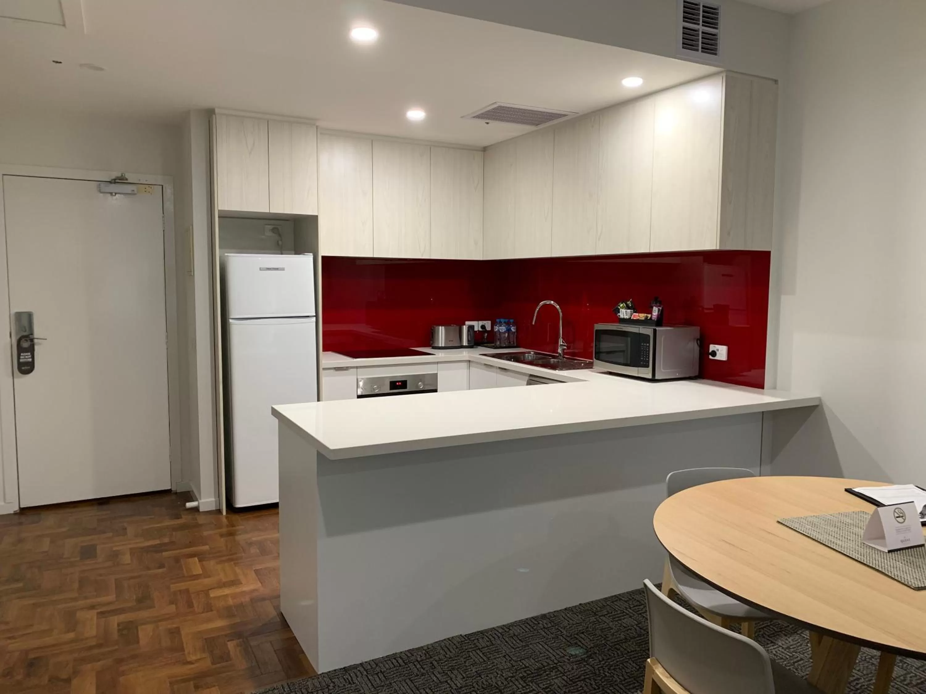 Kitchen or kitchenette in Quest on William