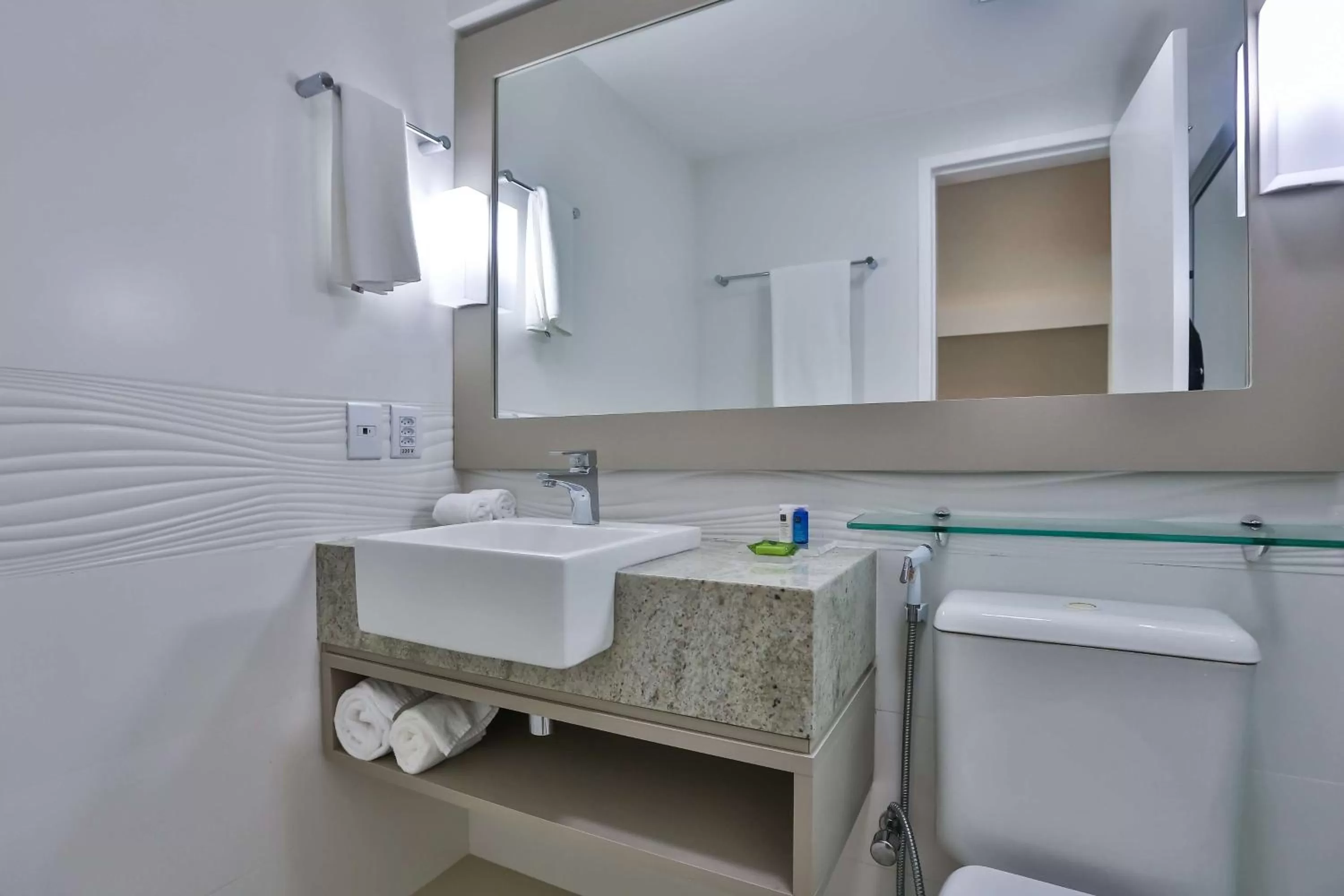 Bathroom in Radisson Recife