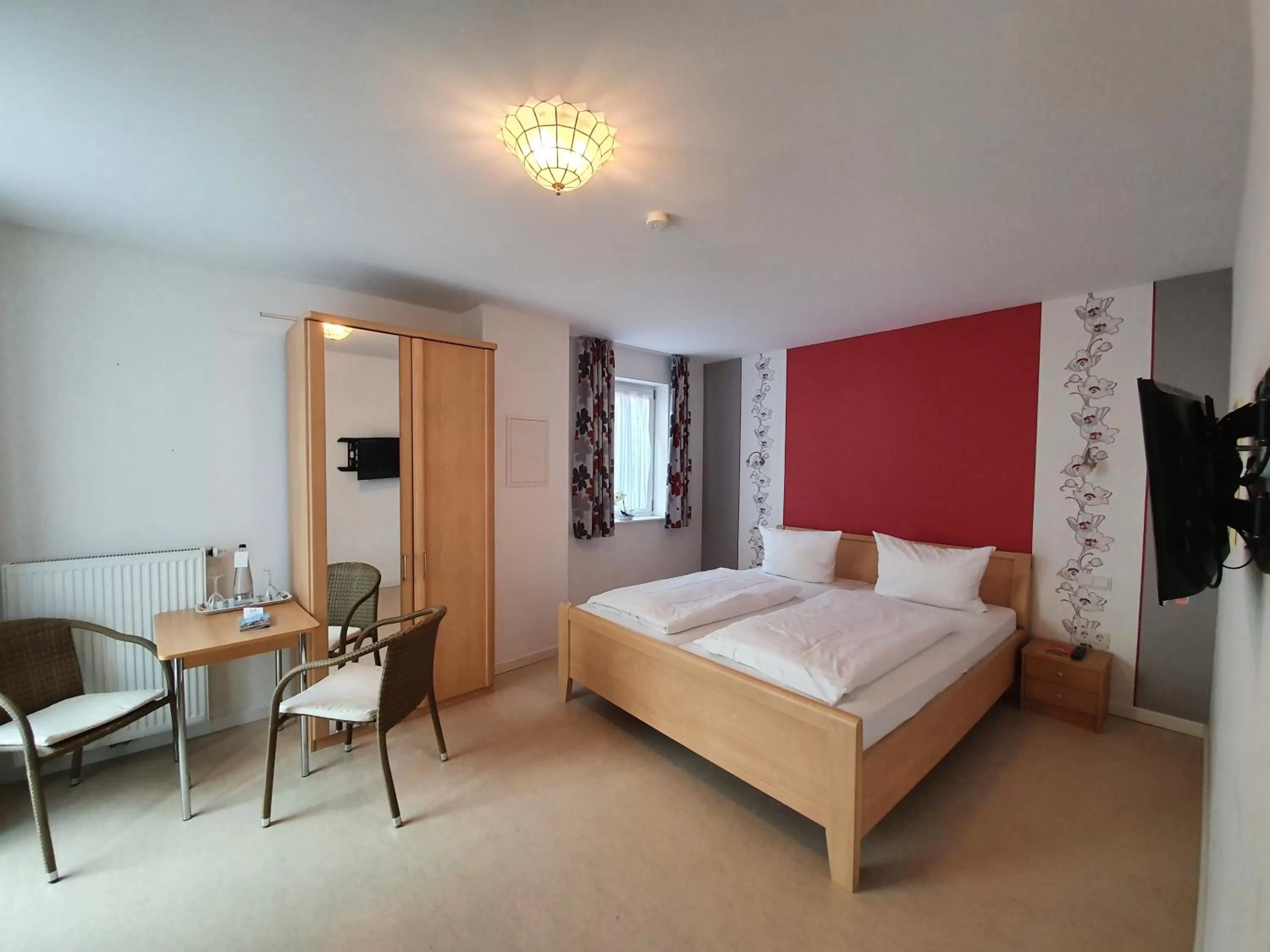 Bedroom, Bed in Gästehaus Altstadttraum