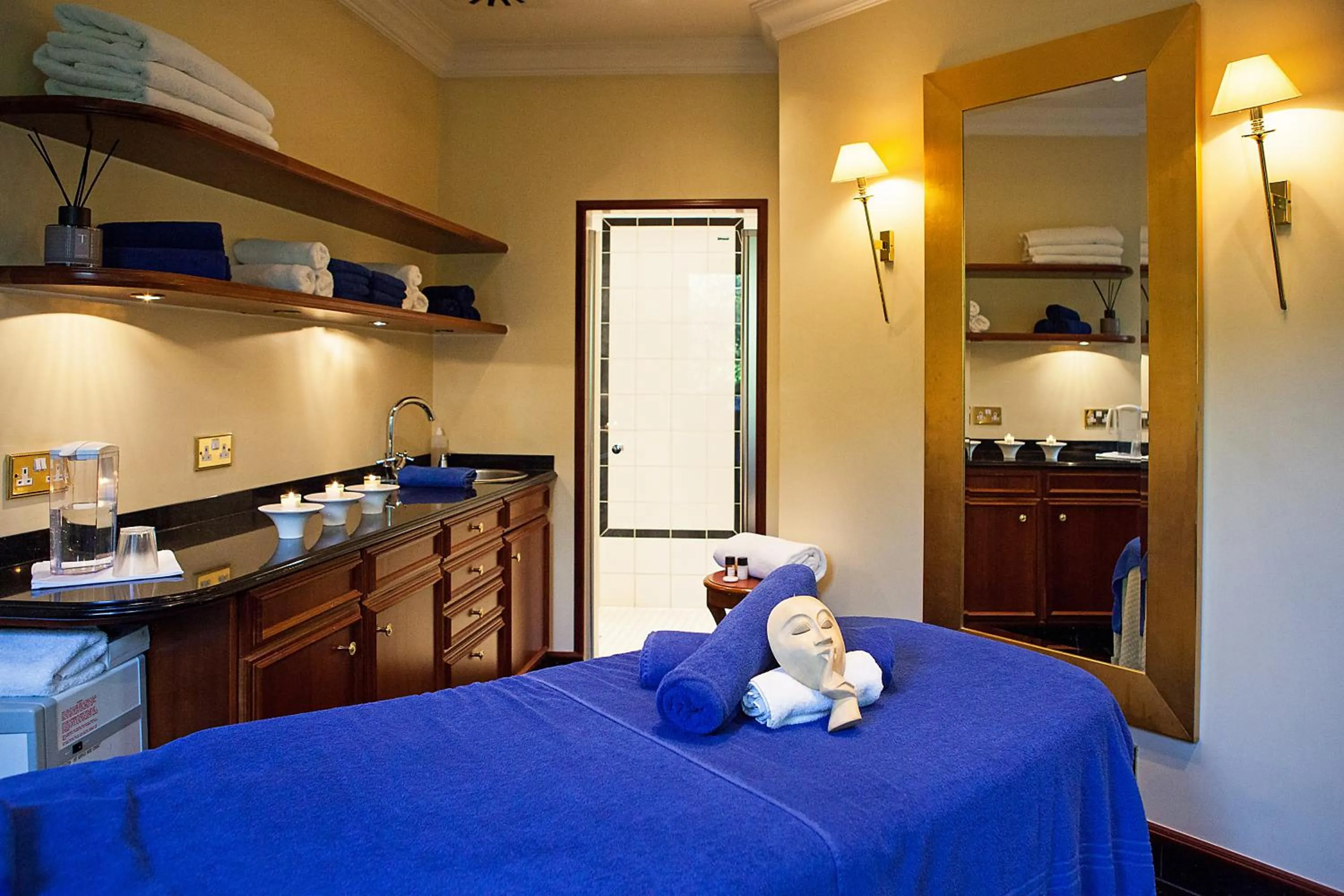 Spa and wellness centre/facilities, Bed in Fredrick's Hotel & Spa