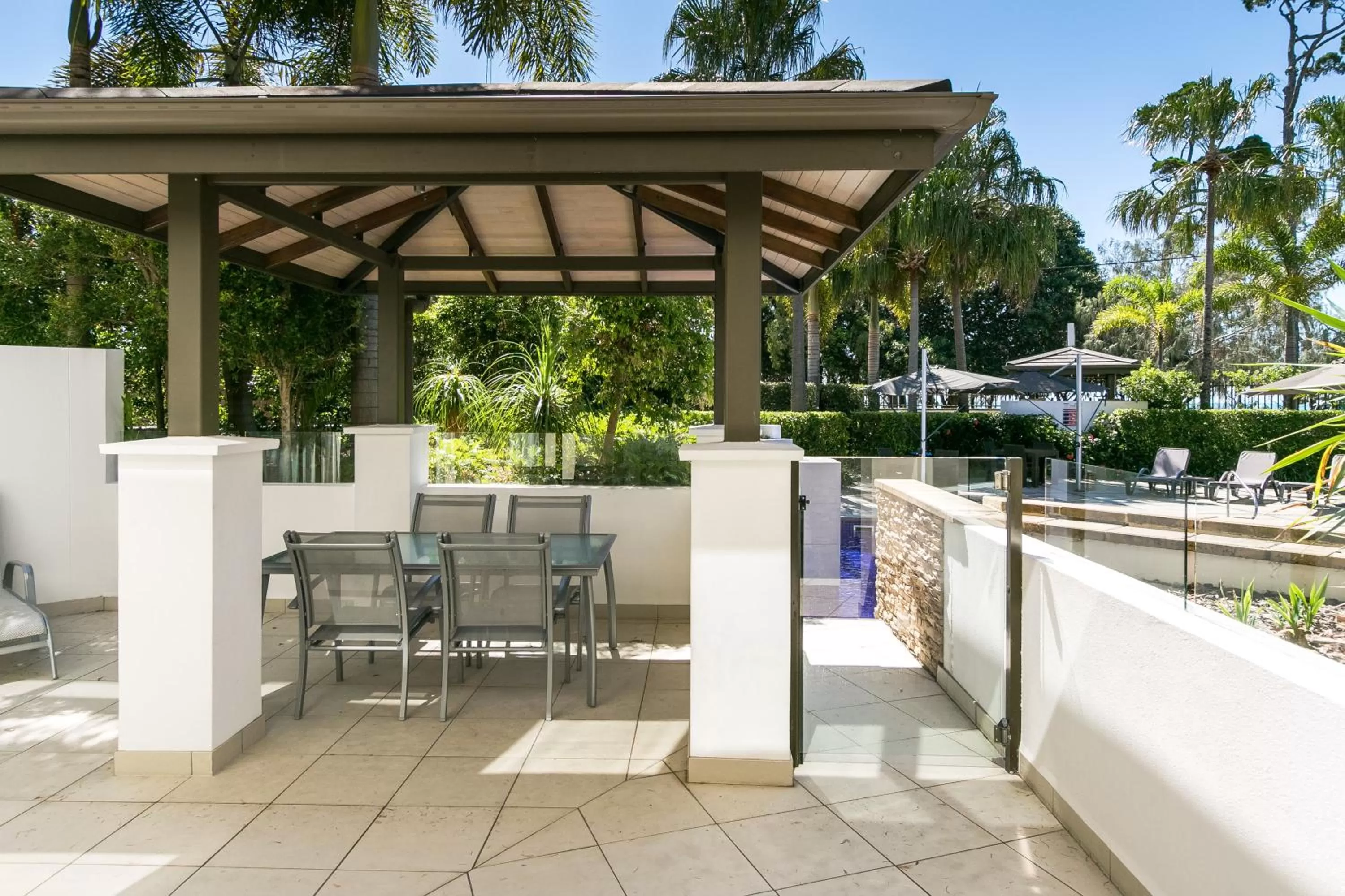 Balcony/Terrace in Grand Mercure Allegra Hervey Bay