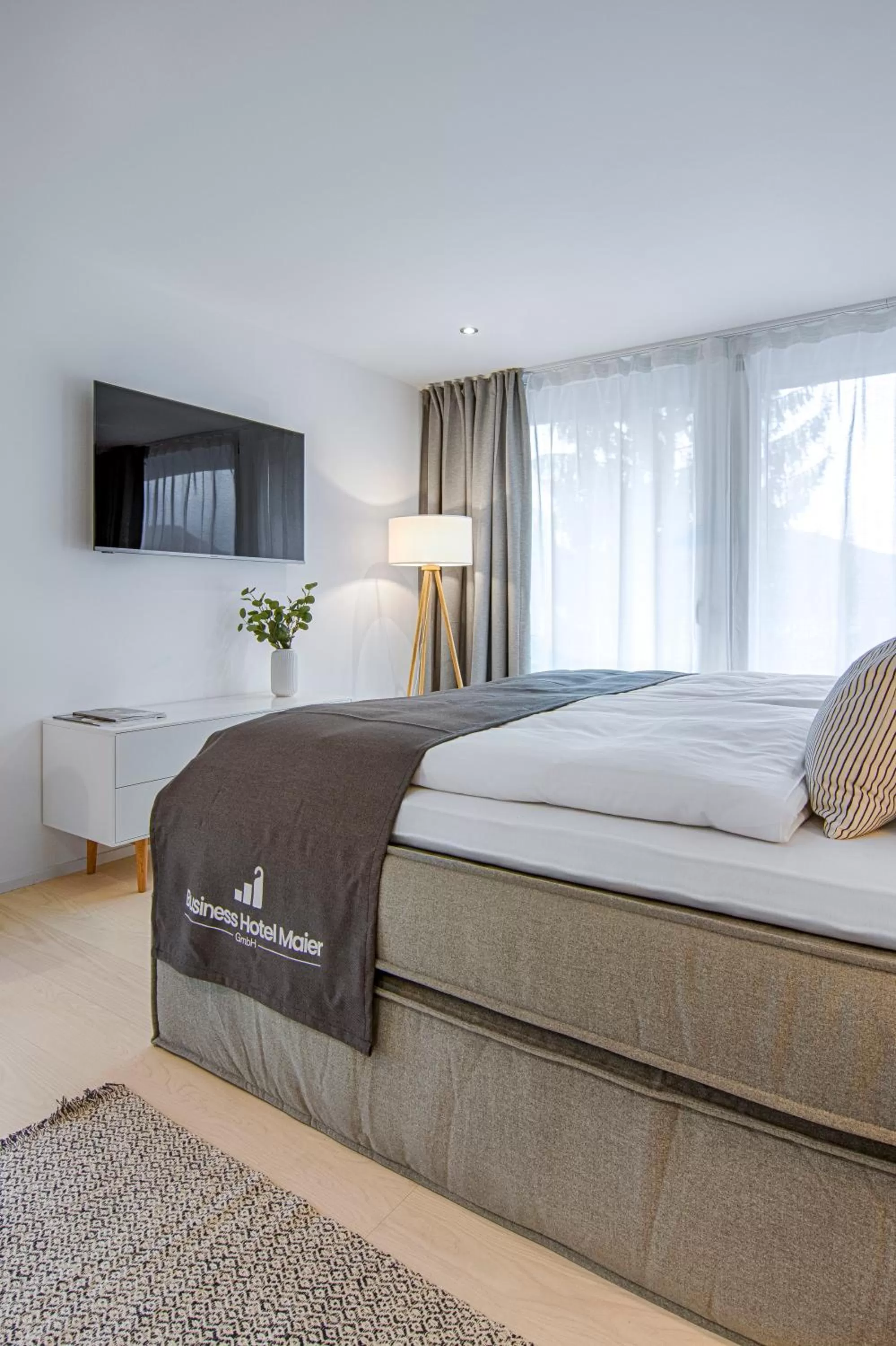 Bed in Business Hotel Maier